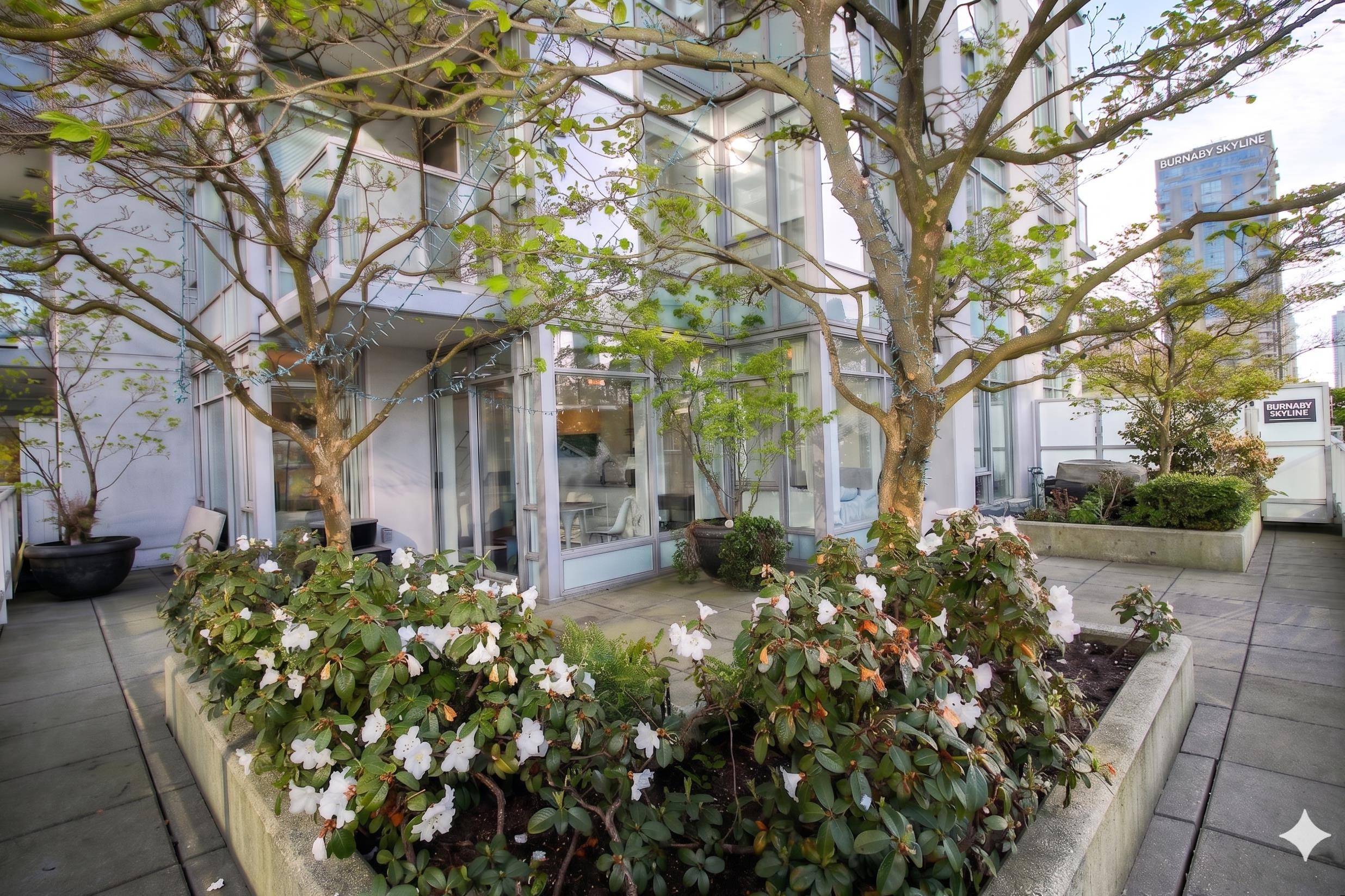 402 480 Robson Street - MLS&reg; # R3116985