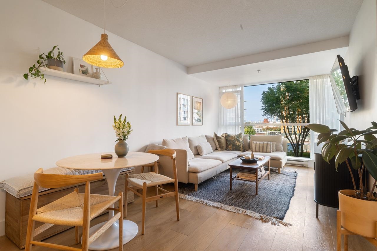 404 2770 Sophia Street - MLS&reg; # R3118903