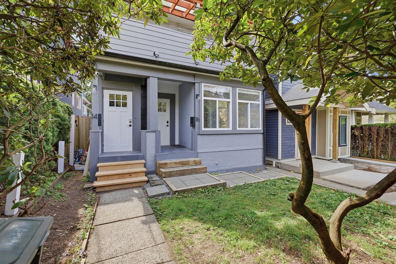  14 14th Avenue - MLS&reg; # R3121076