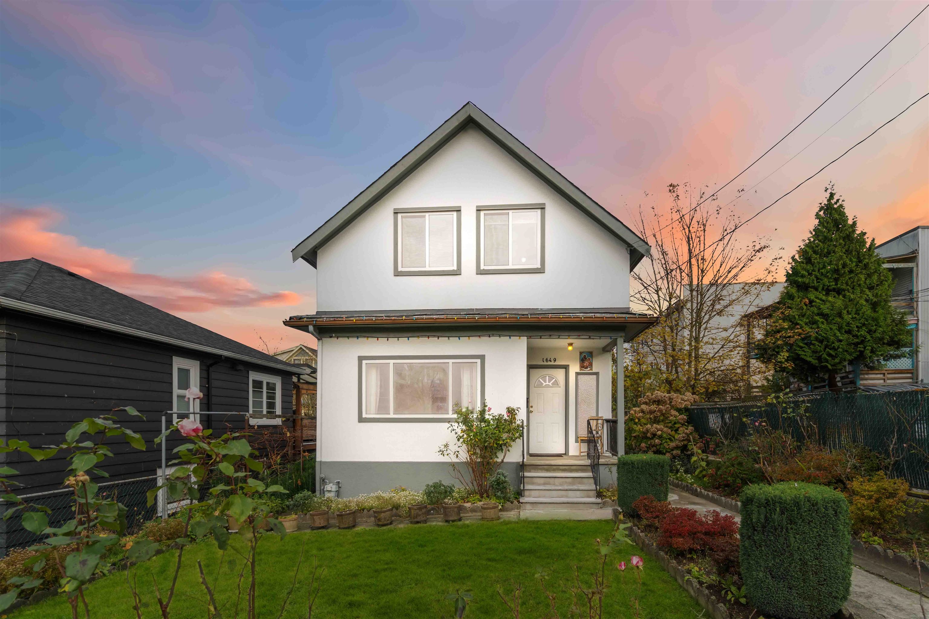  1649 Grant Street - MLS&reg; # R3122702