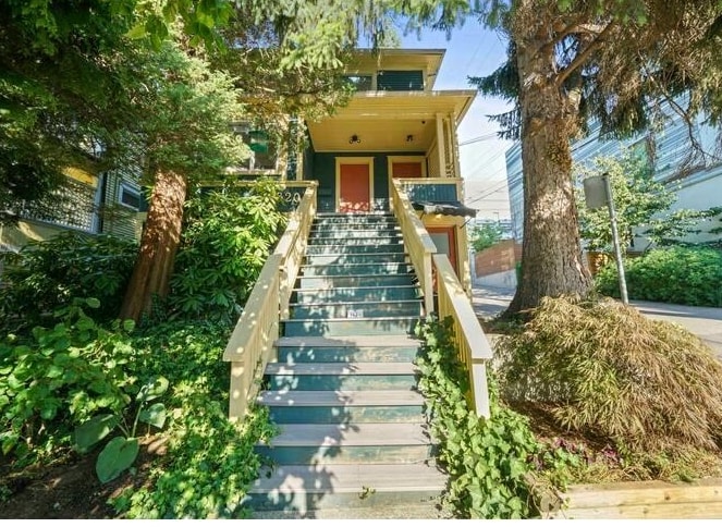  1620 Mclean Drive - MLS&reg; # R3122843