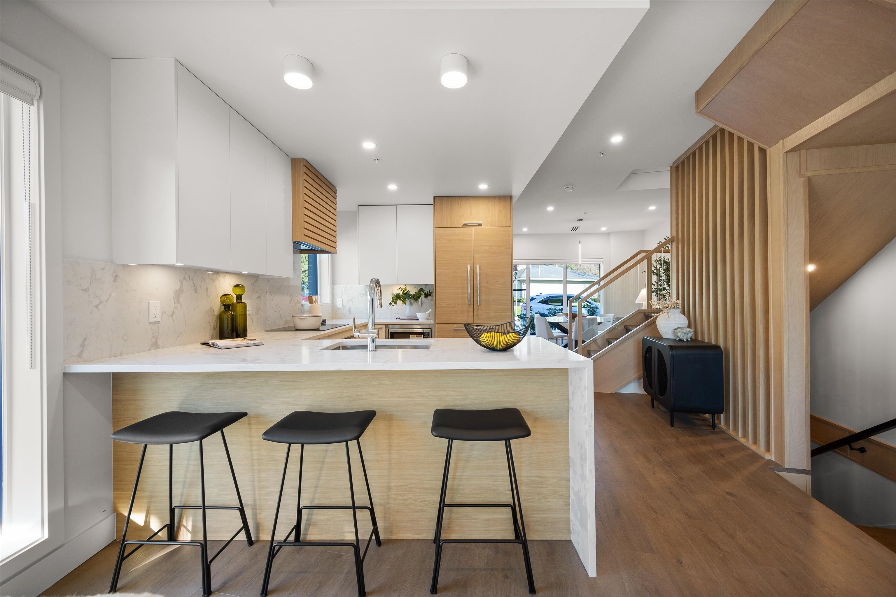  3218 Highland Boulevard - MLS&reg; # R3123333
