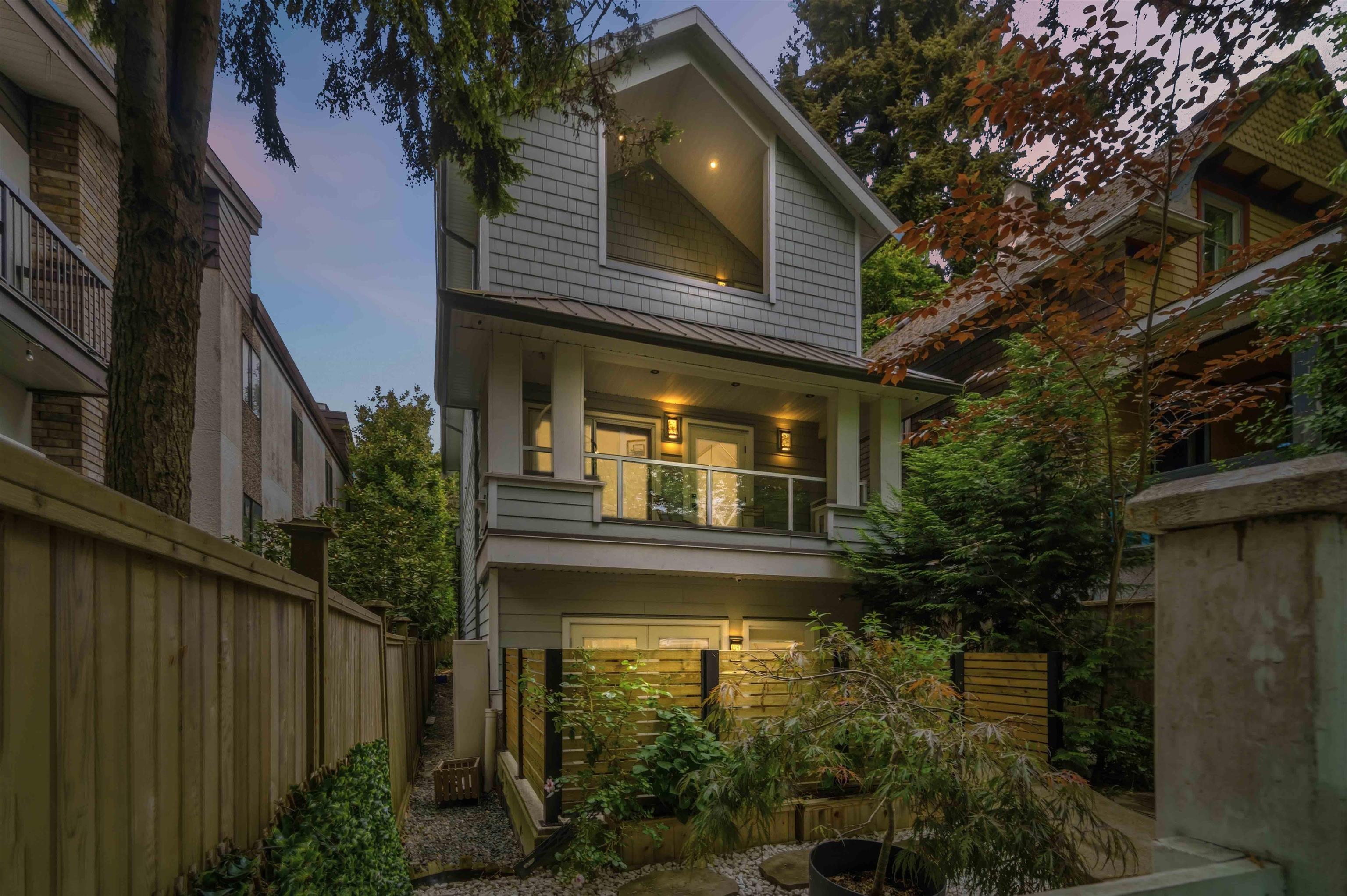  1533 5th Avenue - MLS&reg; # R3125303