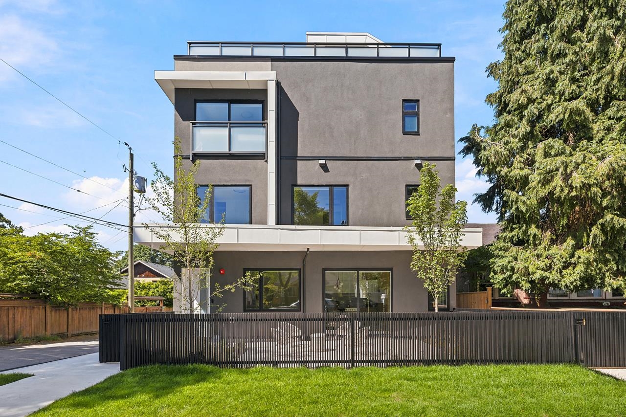 1 2511 Kitchener Street - MLS&reg; # R3125922