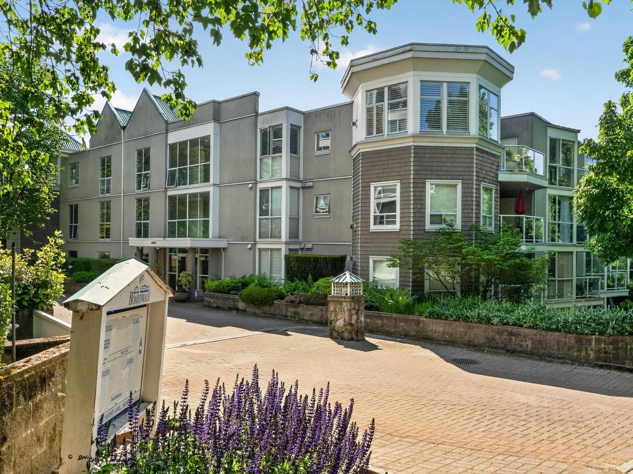 109 8460 Jellicoe Street - MLS&reg; # R3126552