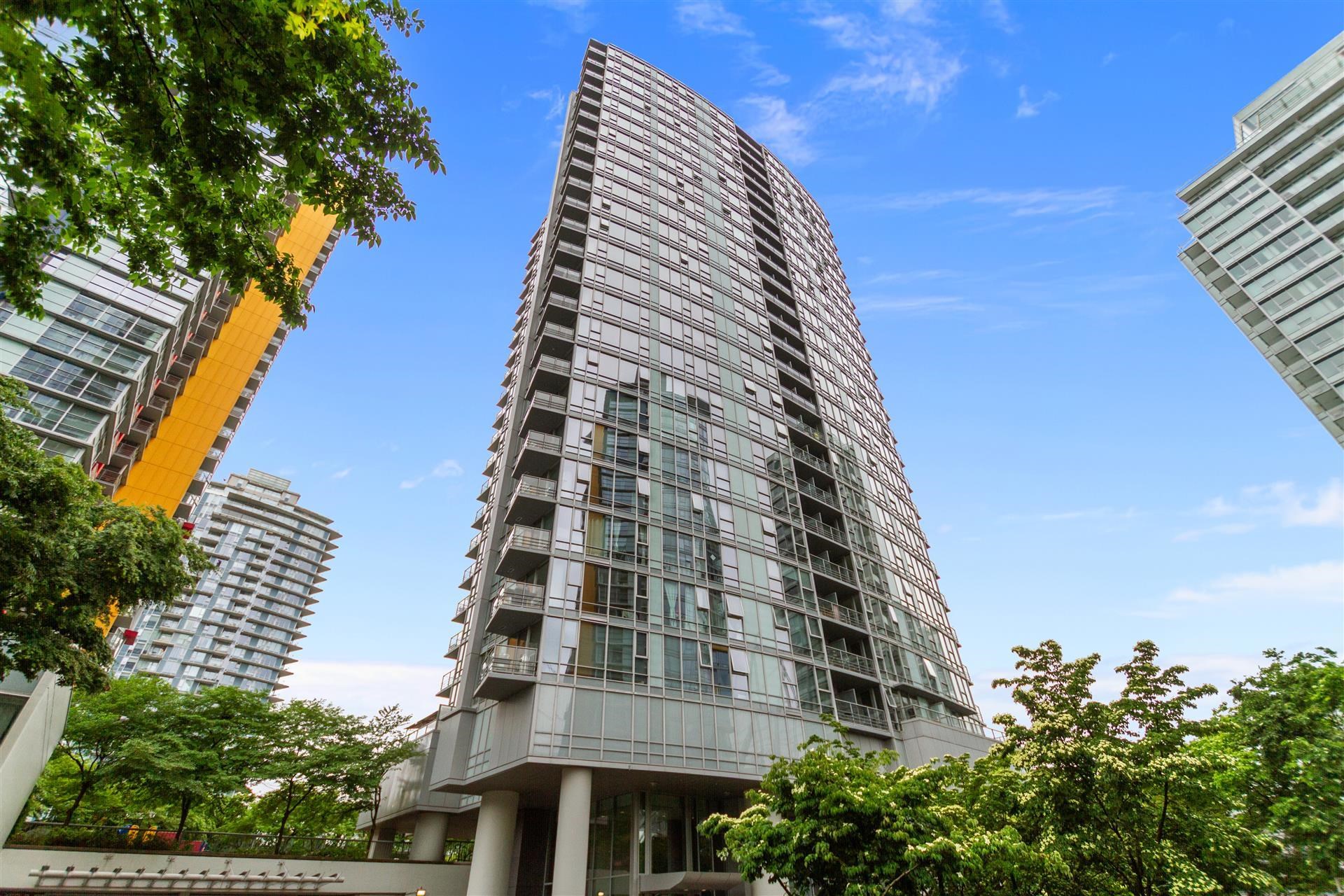 707 131 Regiment Square - MLS&reg; # R3127824