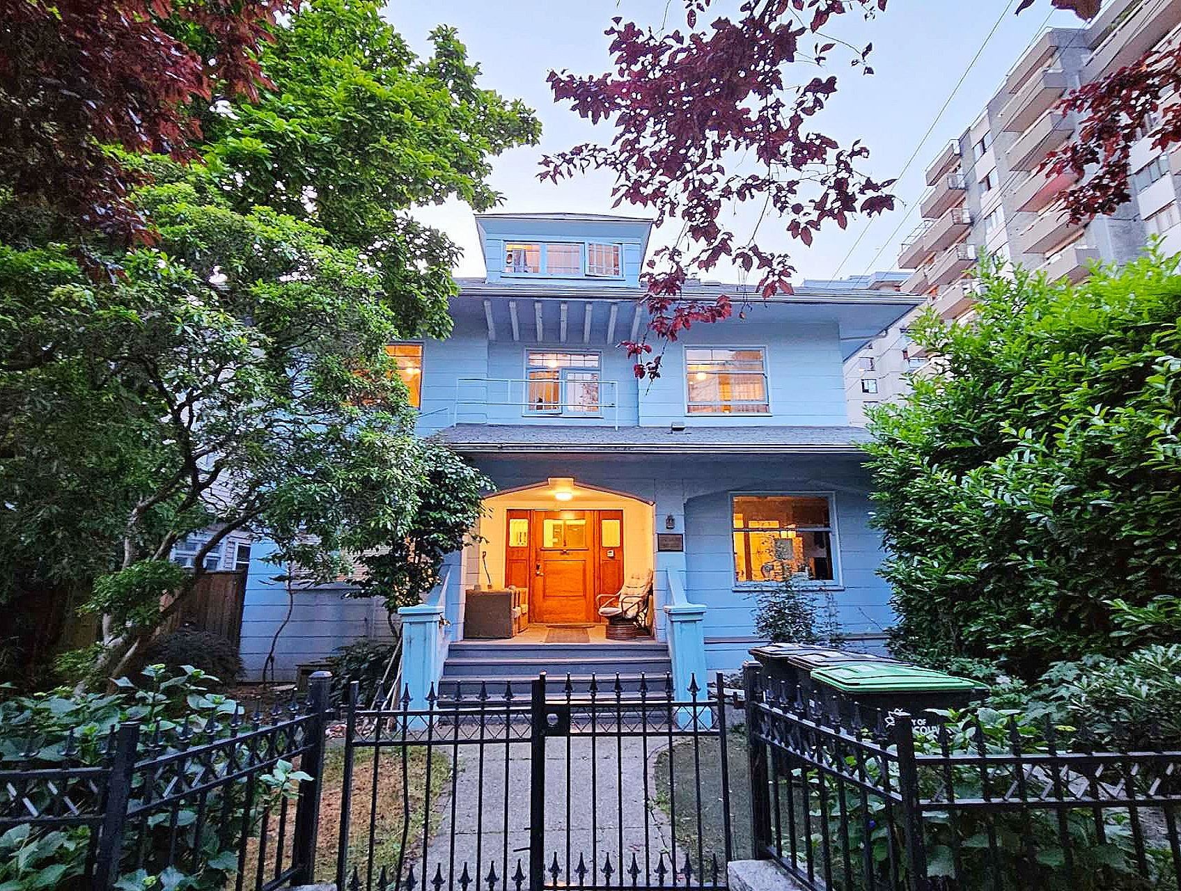 977 Broughton Street - MLS&reg; # R3128313