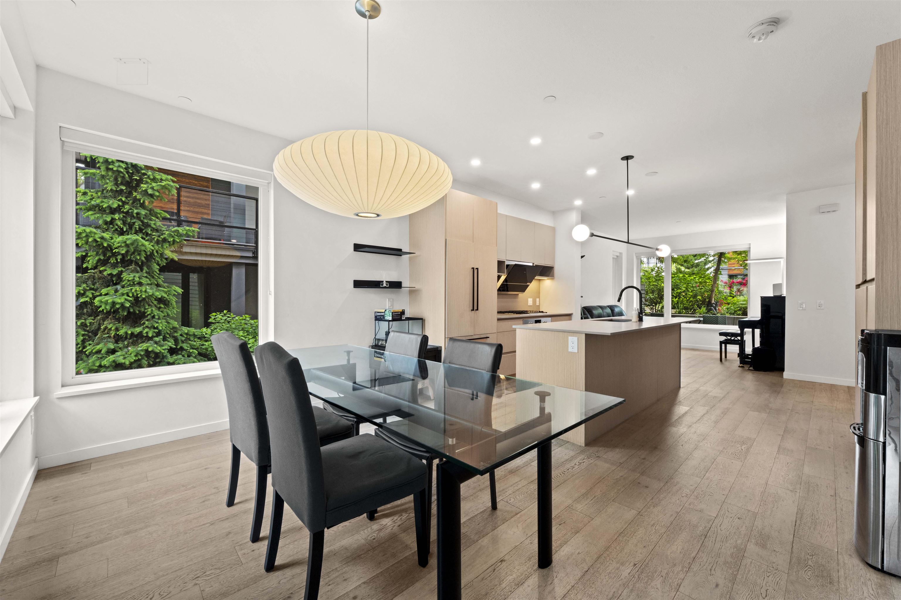 42 528 2nd Street - MLS&reg; # R3128582