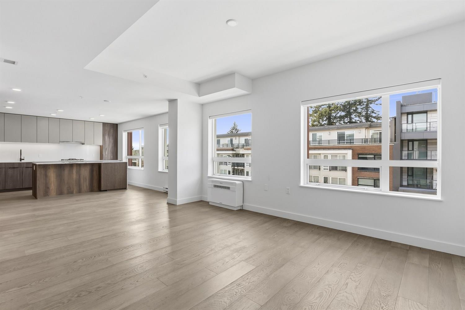 307 3590 39th Avenue - MLS&reg; # R3128863