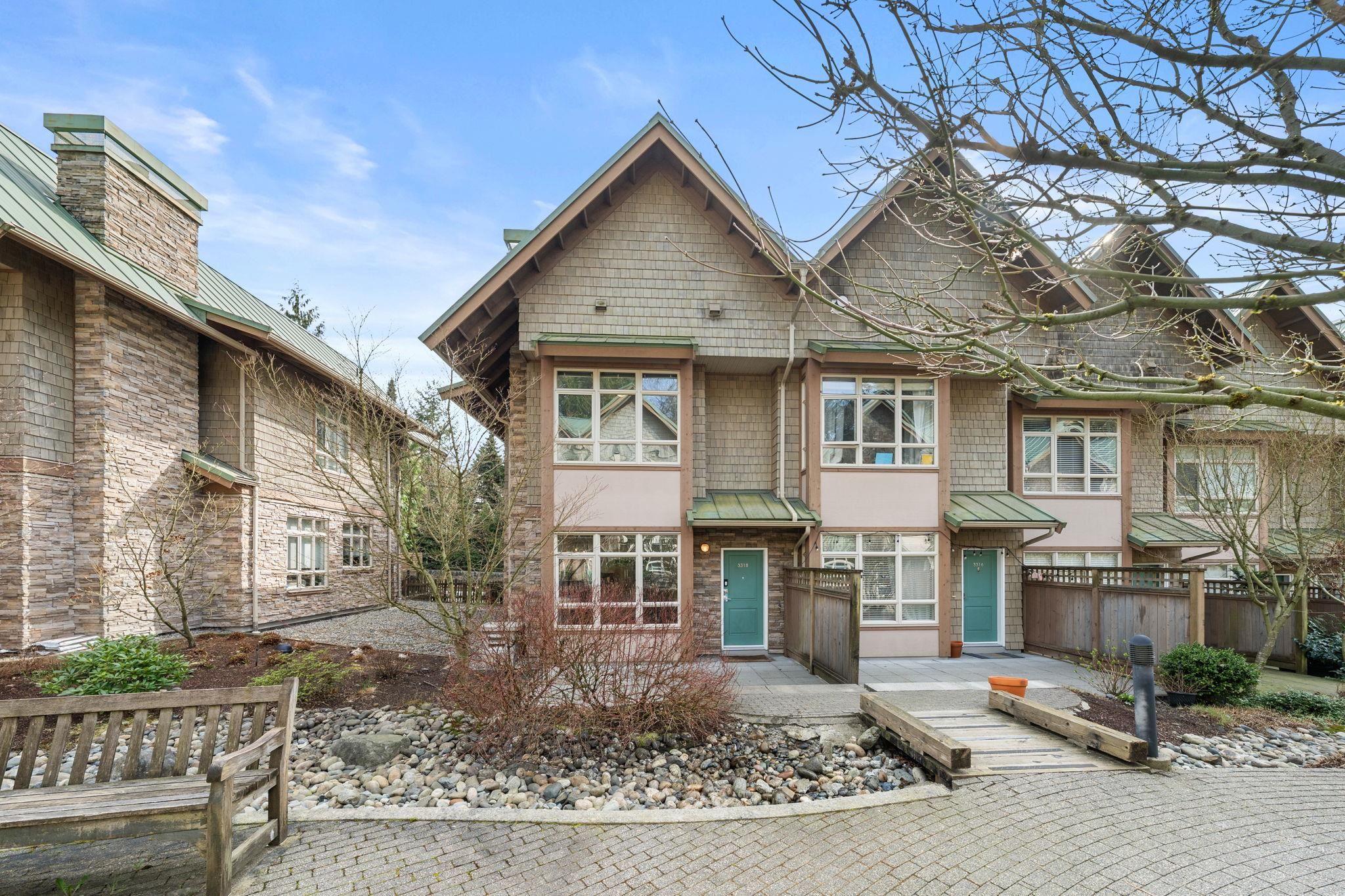  3318 Mt Seymour Parkway - MLS&reg; # R3129927