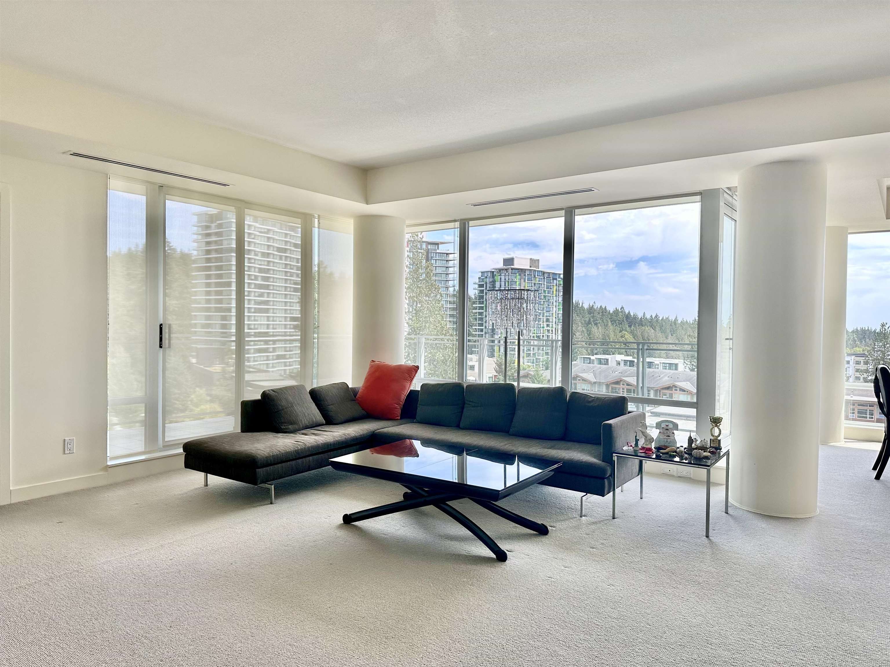 801 5838 Berton Avenue - MLS&reg; # R3131108