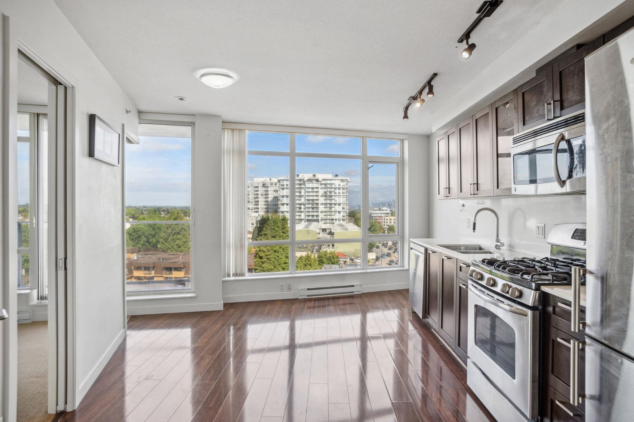 810 4815 Eldorado Mews - MLS&reg; # R3132243