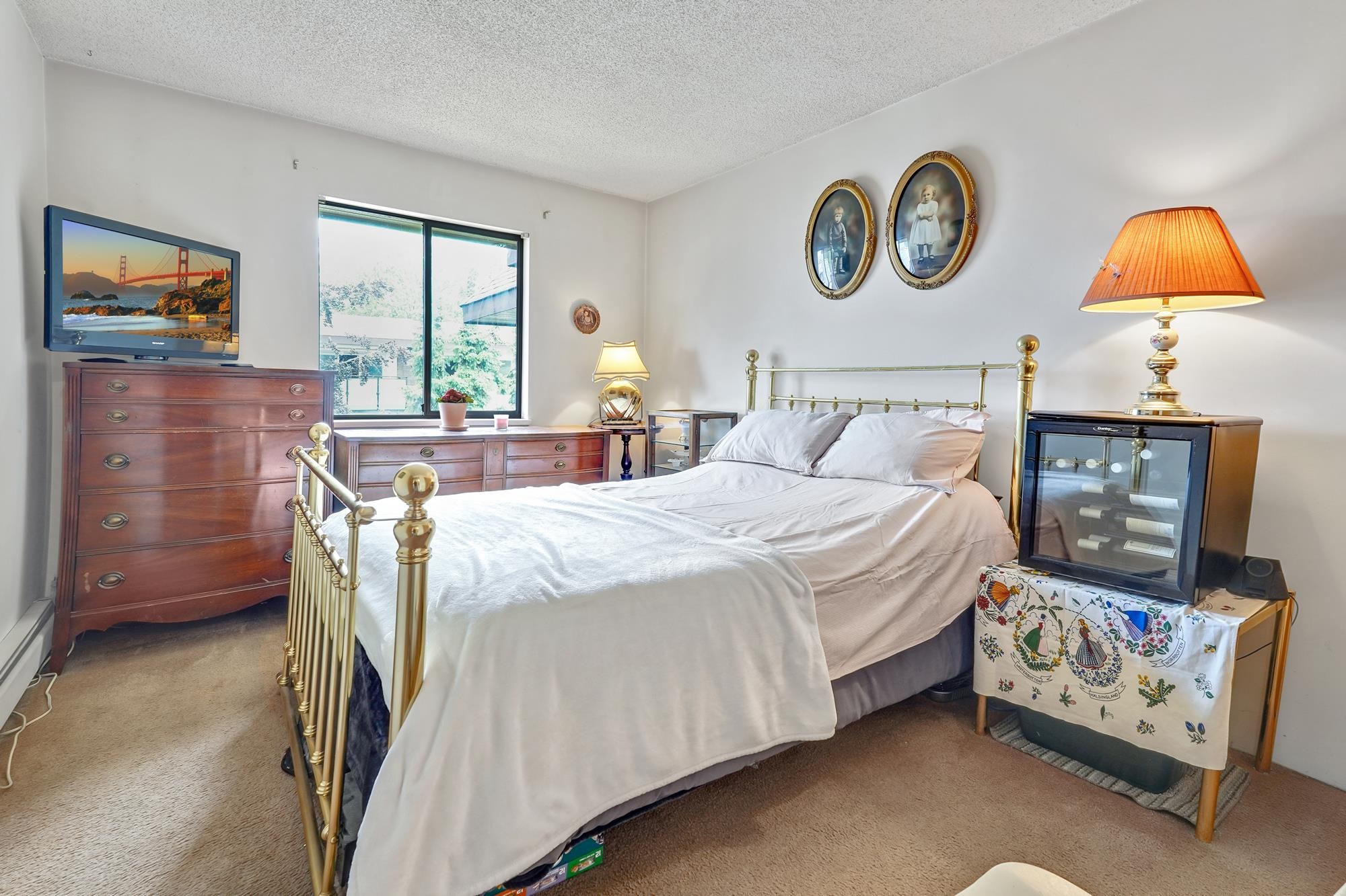 402 2215 Dundas Street - MLS&reg; # R3132547