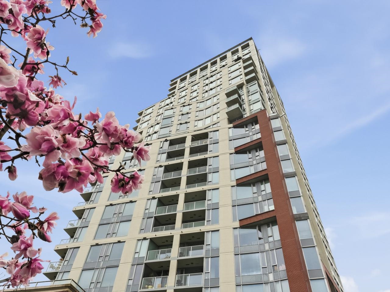 710 550 Taylor Street - MLS&reg; # R3133997