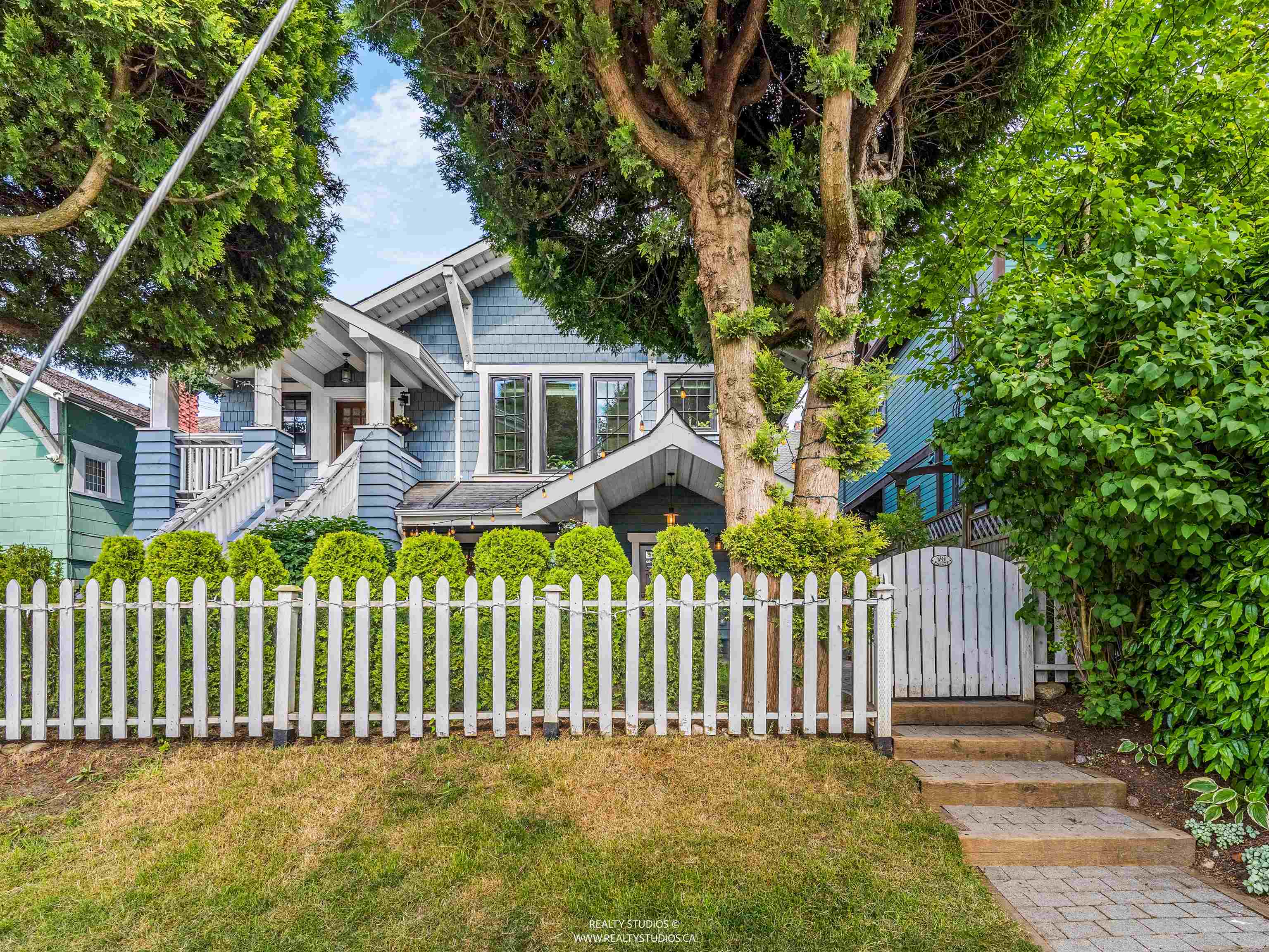  436 Lakewood Drive - MLS&reg; # R3134361
