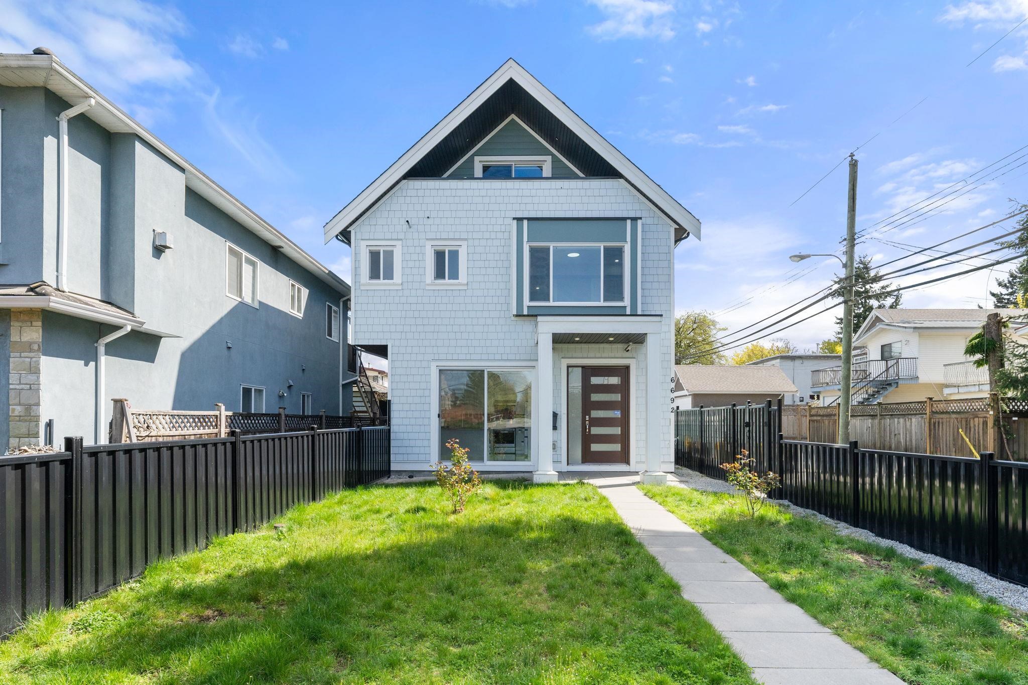  6692 Nanaimo Street - MLS&reg; # R3135472