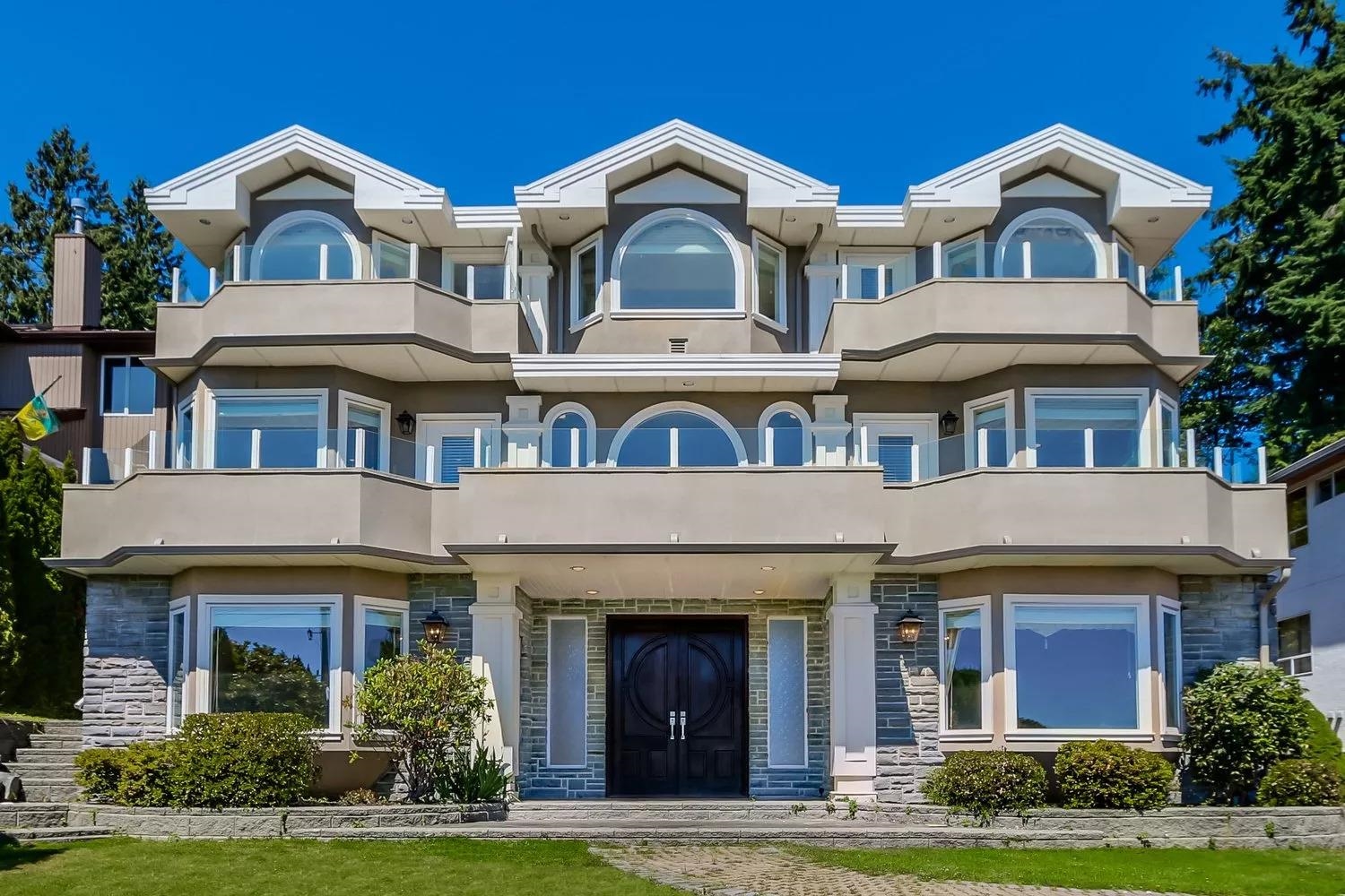  2417 Skilift Road - MLS&reg; # R3135846