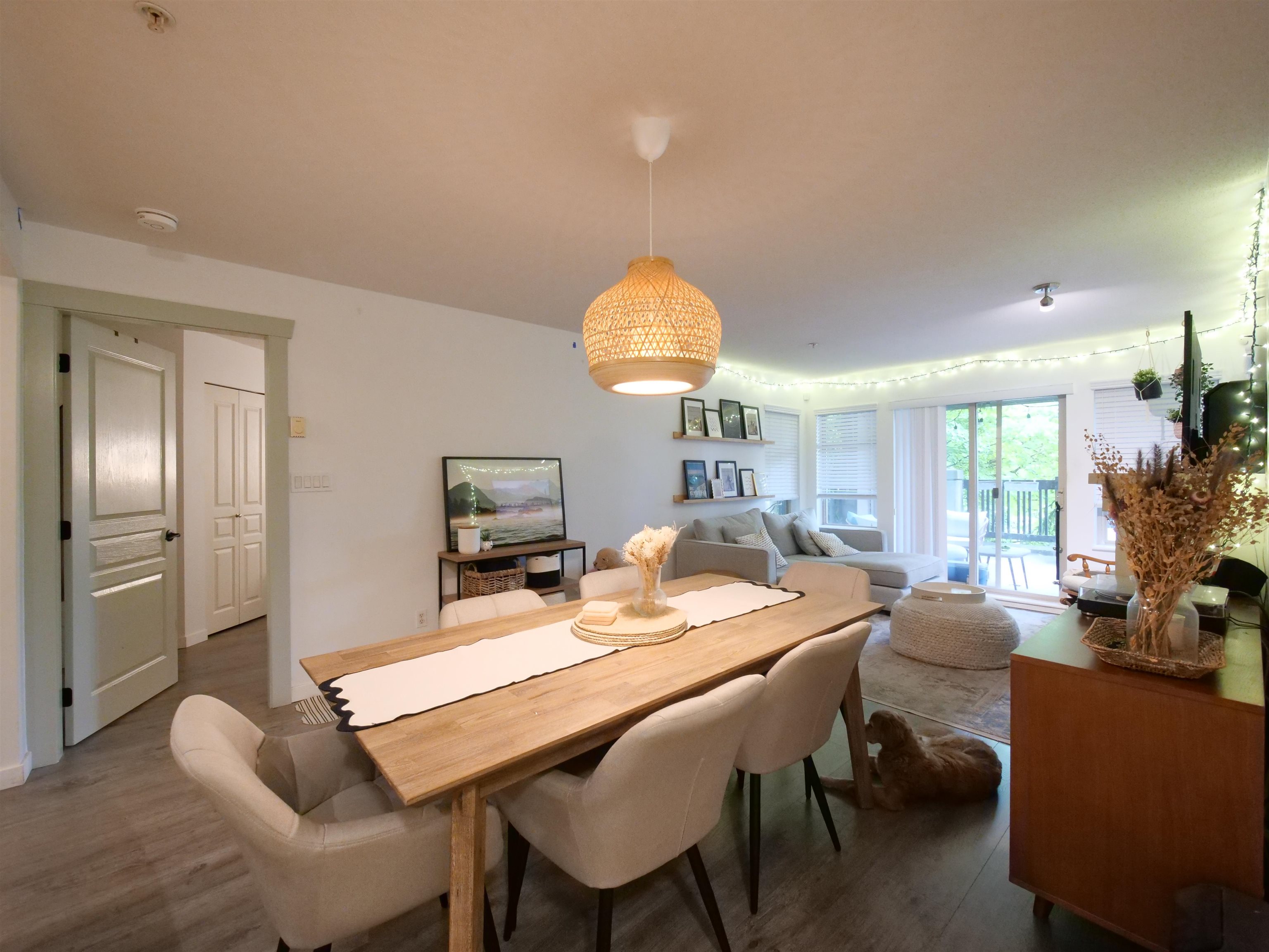 109 2998 Silver Springs Boulevard - MLS&reg; # R3136015