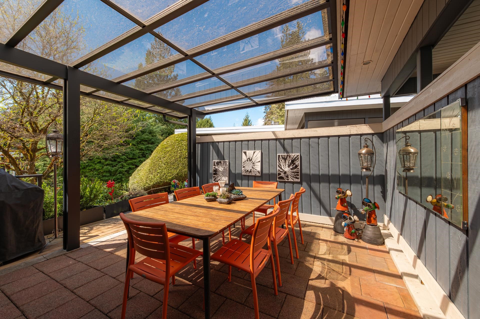  3669 Edgemont Boulevard - MLS&reg; # R3136106