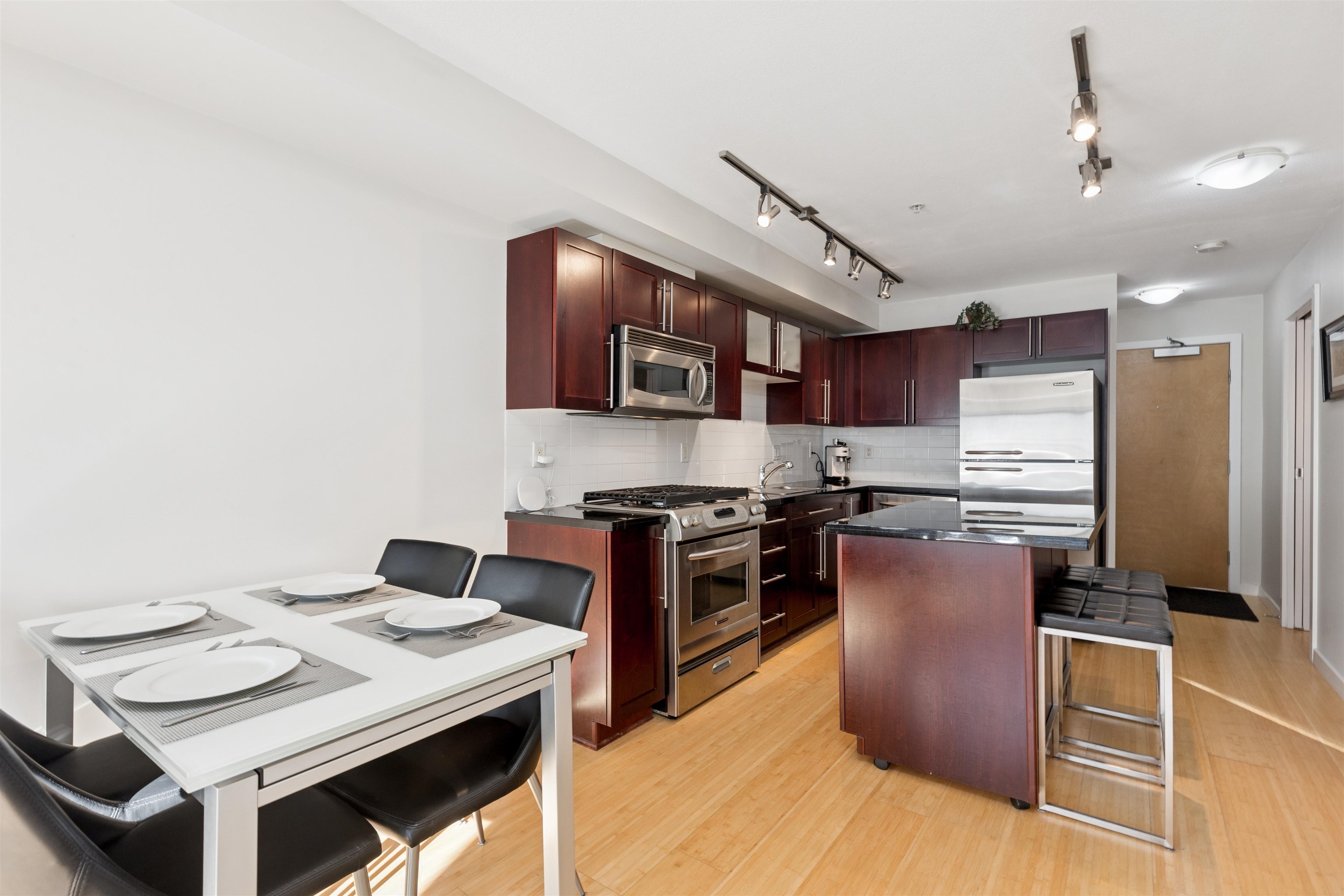 311 122 3rd Street - MLS&reg; # R3136198