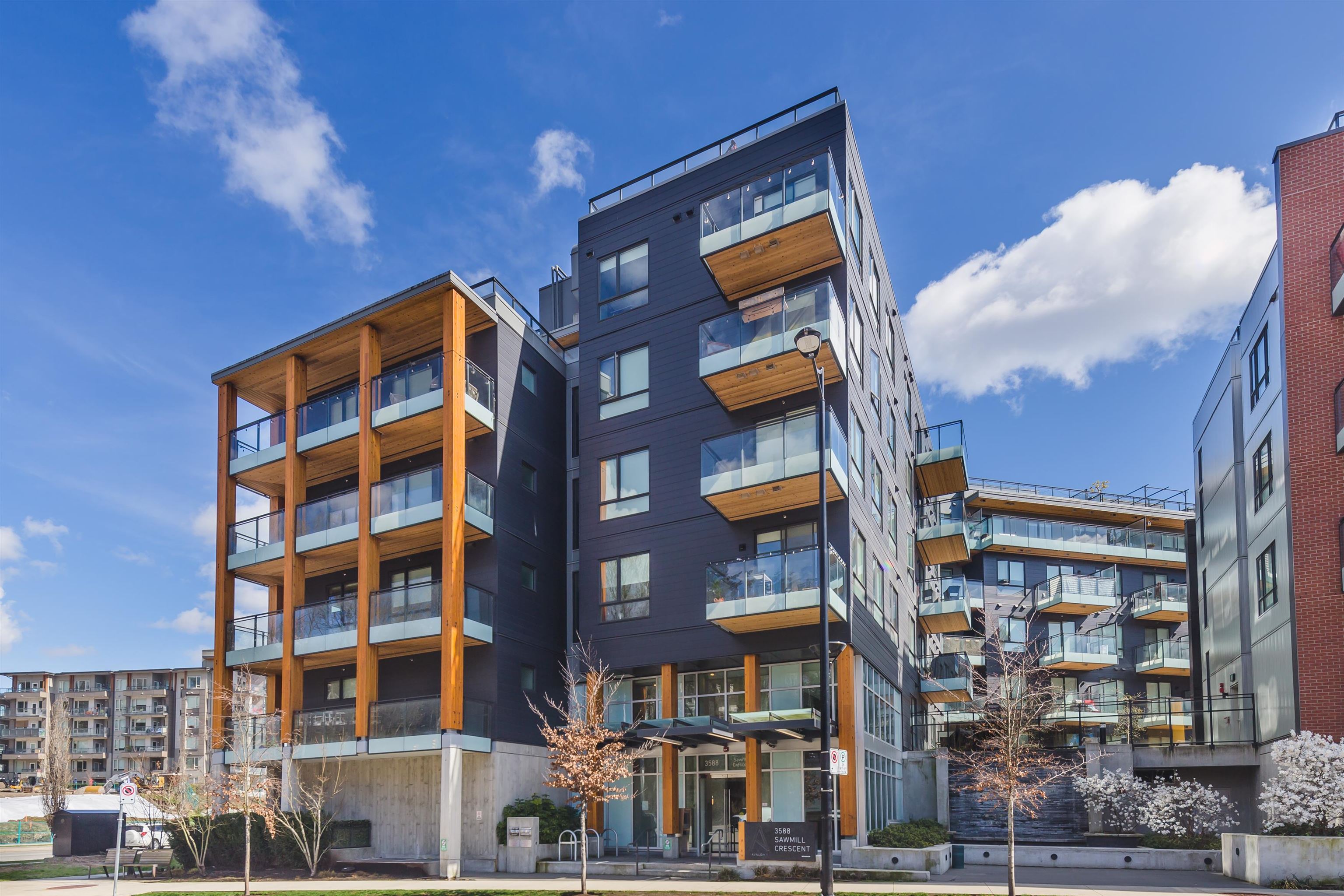 413 3588 Sawmill Crescent - MLS&reg; # R3136704