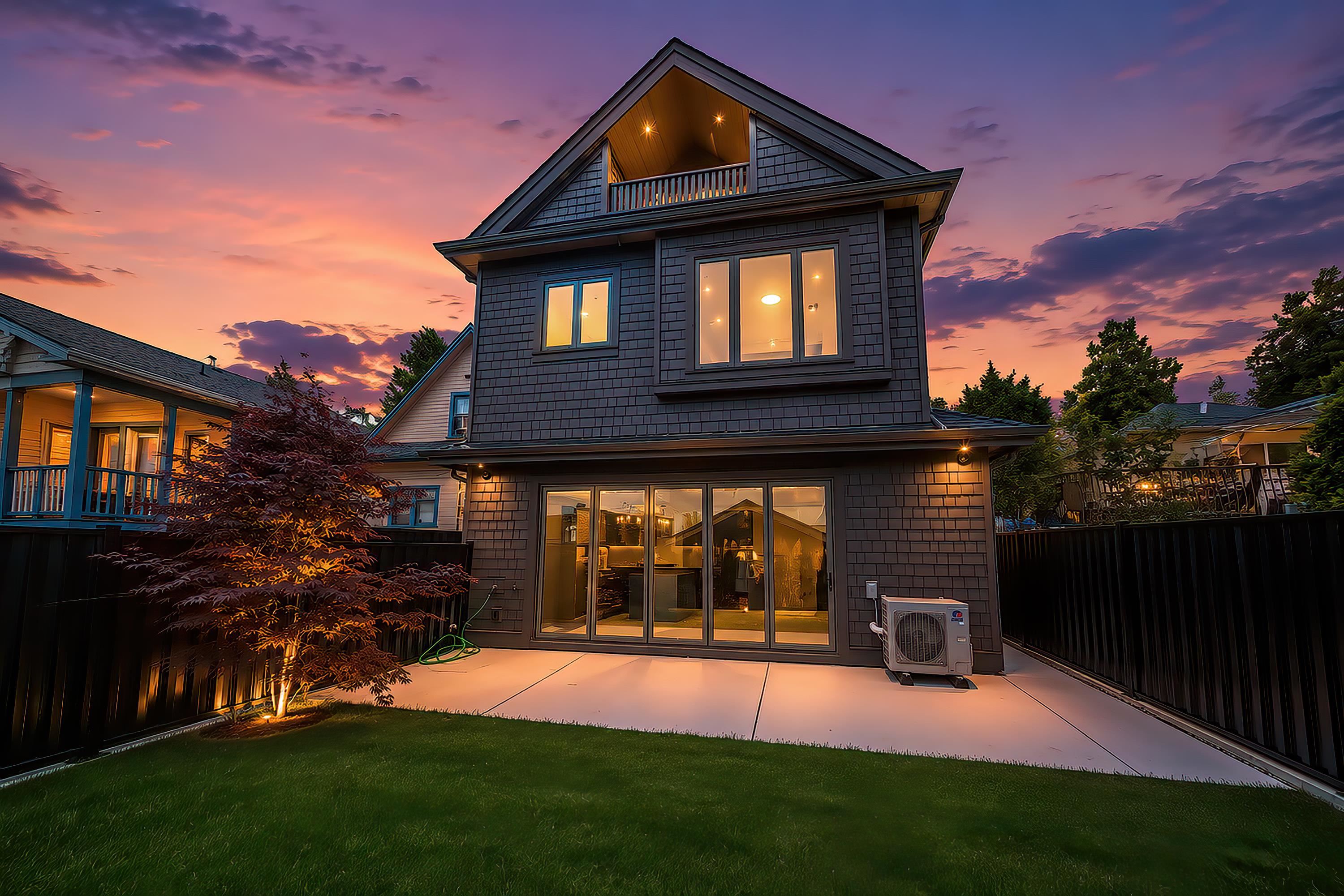 2 847 10th Avenue - MLS&reg; # R3136878