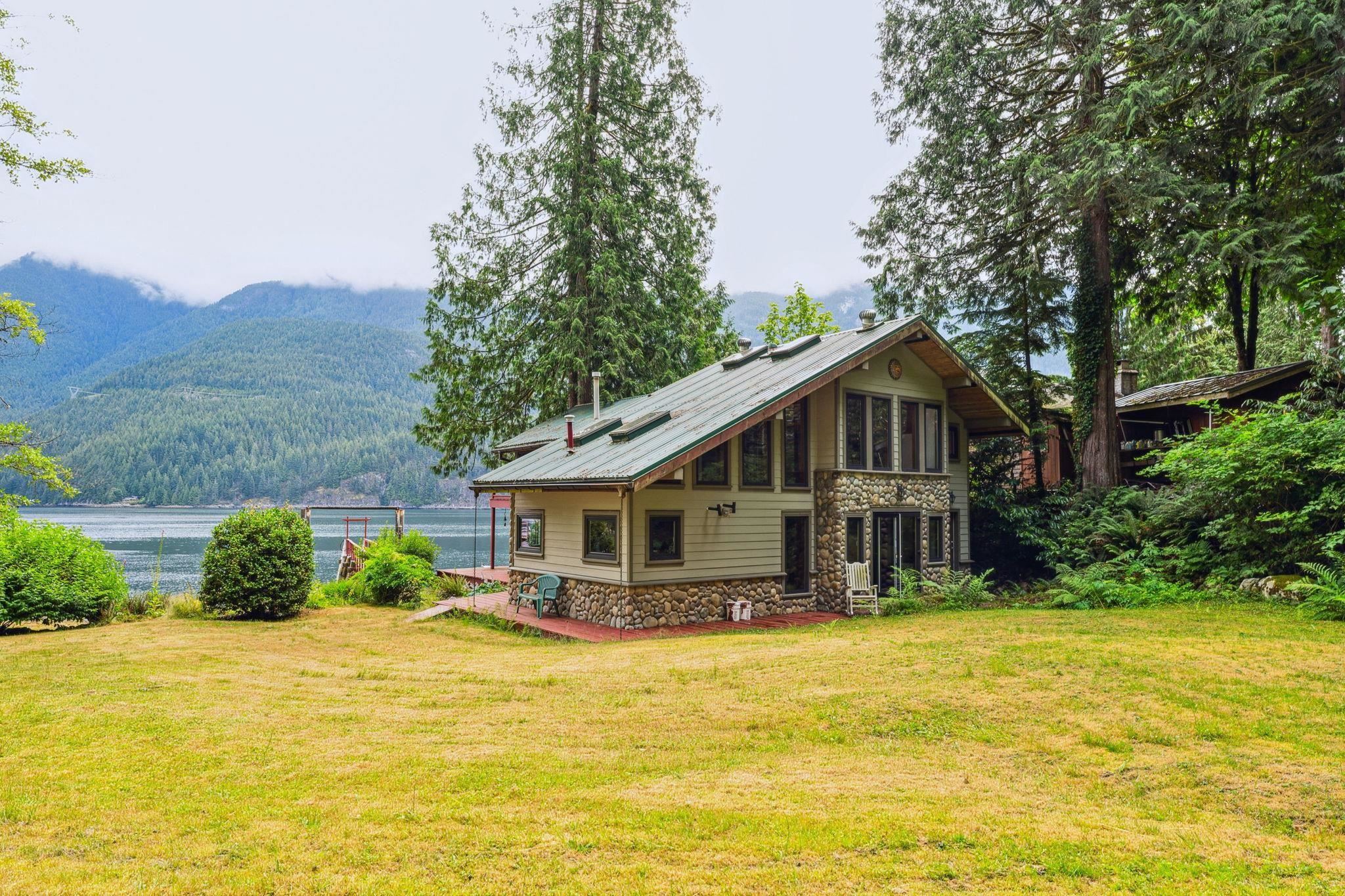  12 & 13 Coldwell Beach - MLS&reg; # R3137316