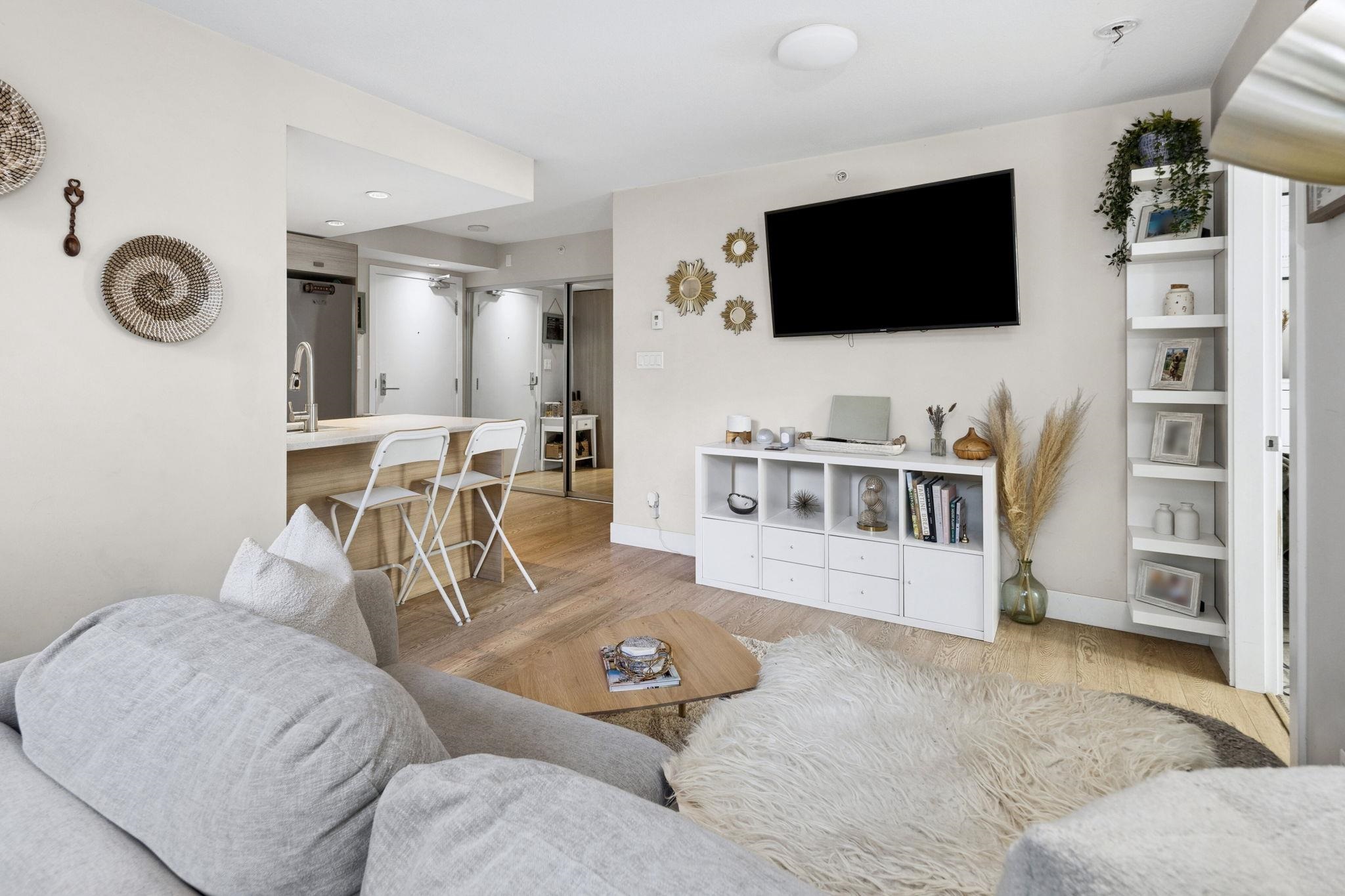 220 1783 Manitoba Street - MLS&reg; # R3138473
