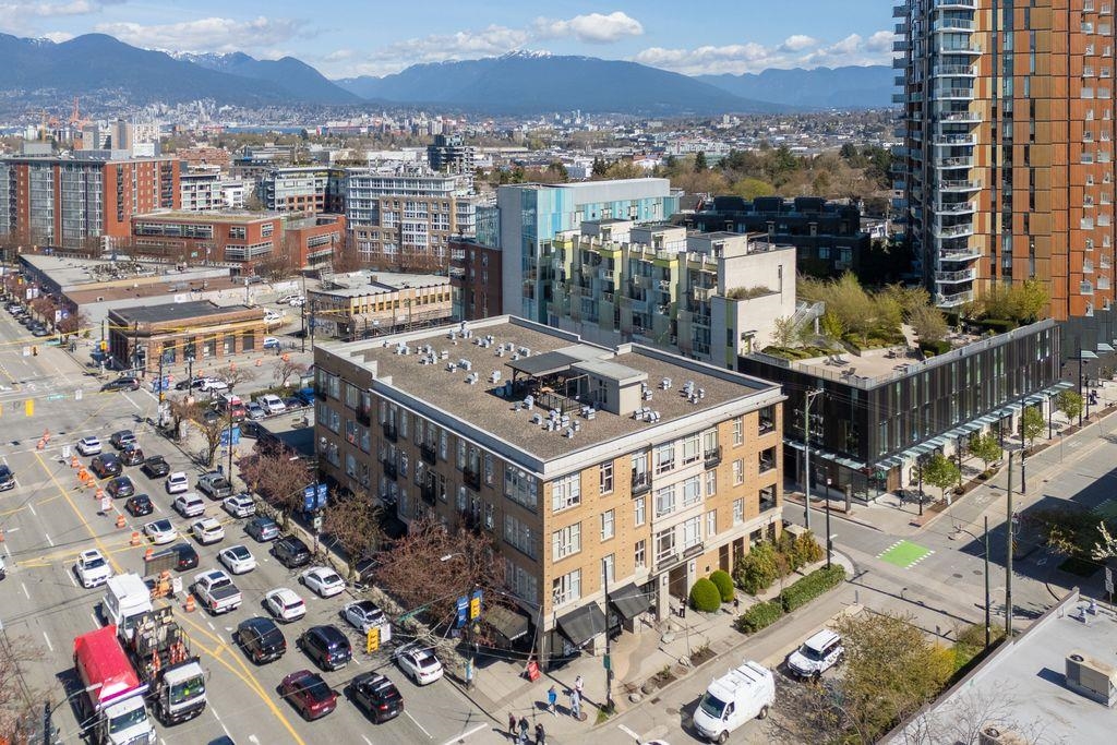 208 205 10th Avenue - MLS&reg; # R3138947