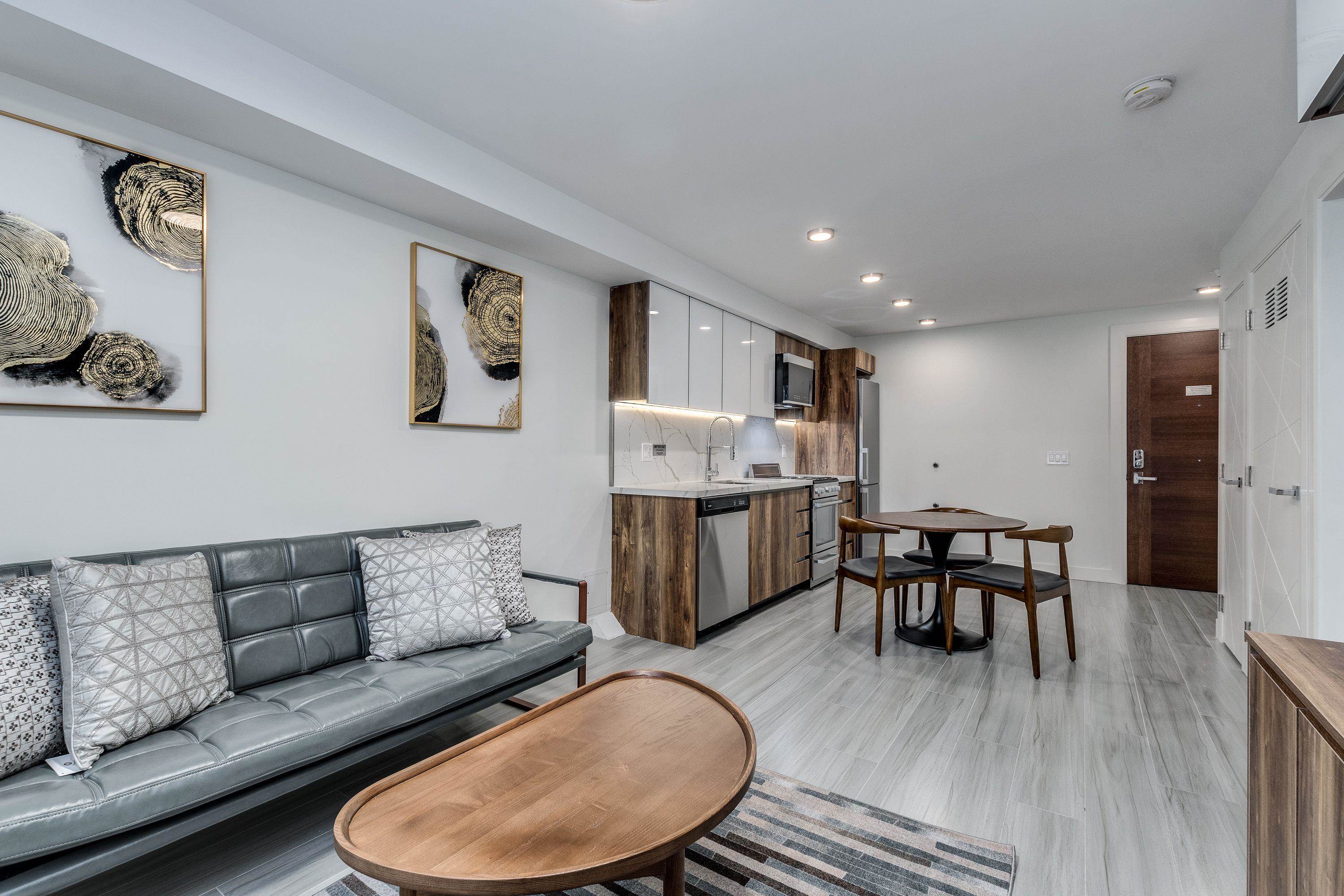 102 1168 Pendrell Street  - MLS&reg; # R3139383