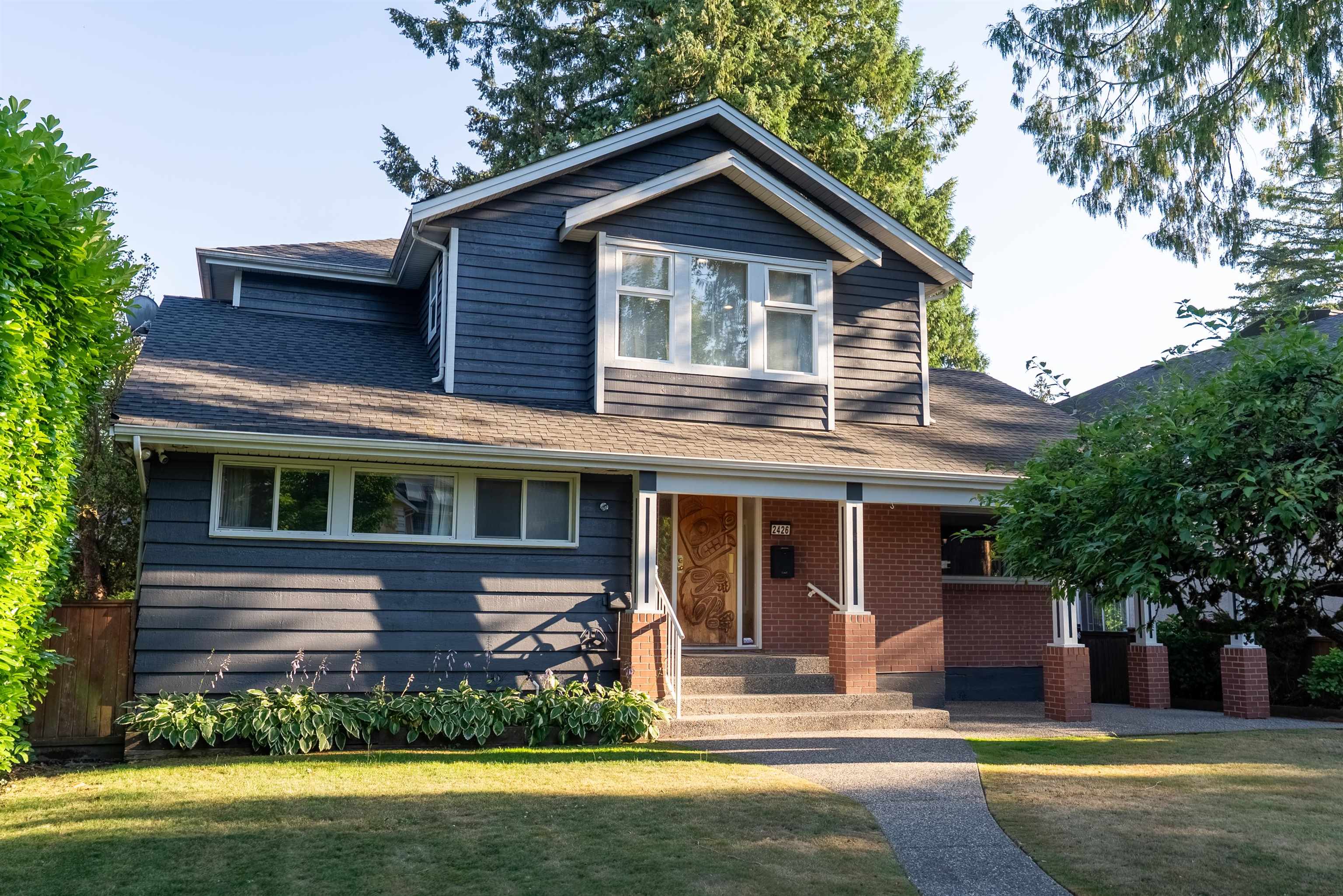  2426 34th Avenue - MLS&reg; # R3140003