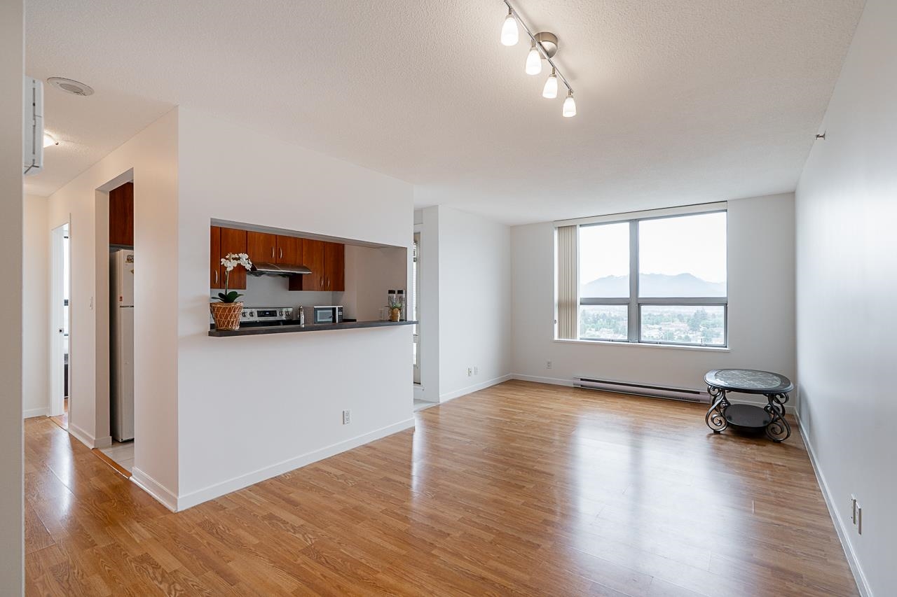 2409 3663 Crowley Drive - MLS&reg; # R3140346