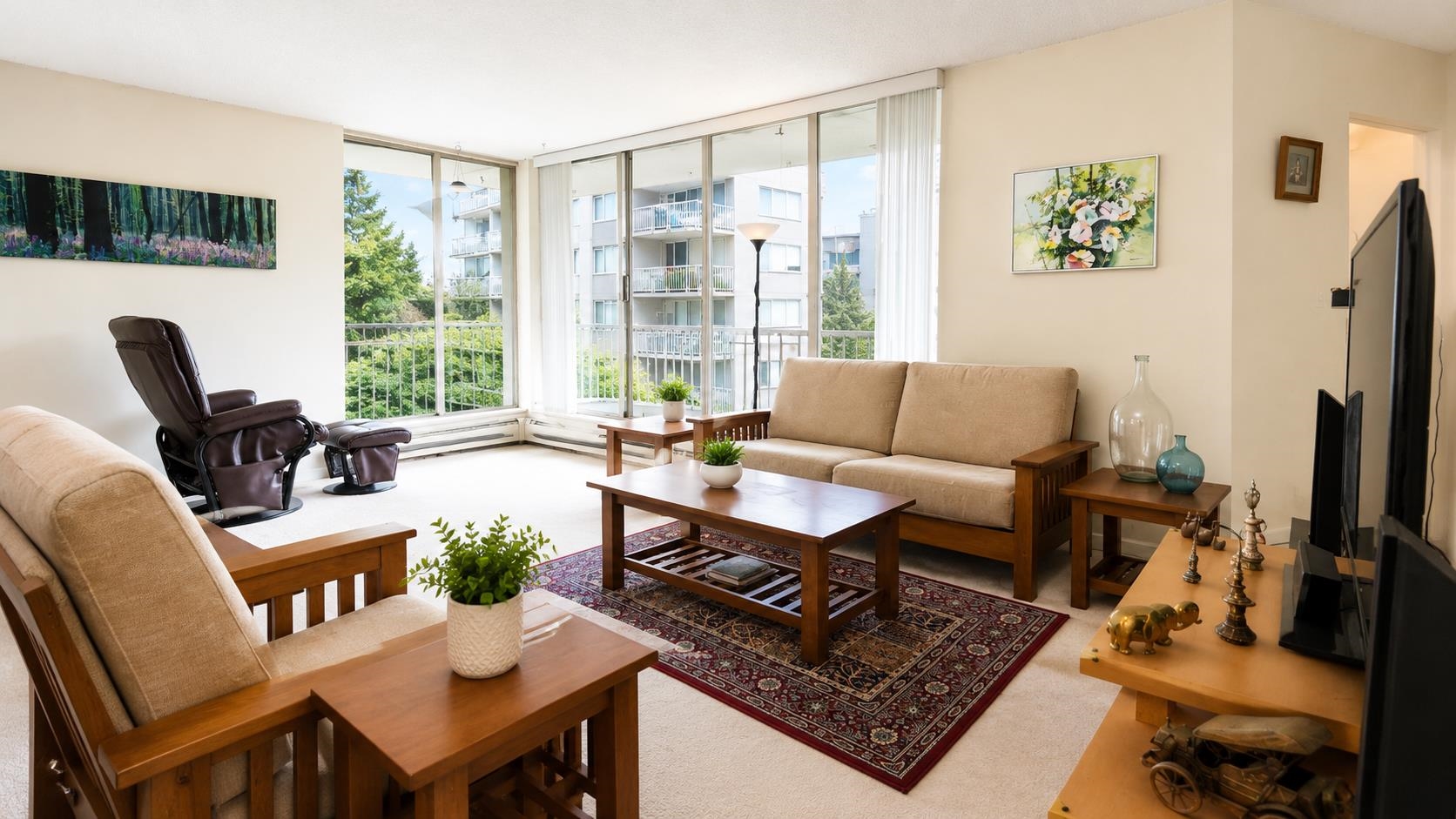 503 2020 Fullerton Avenue - MLS&reg; # R3141629