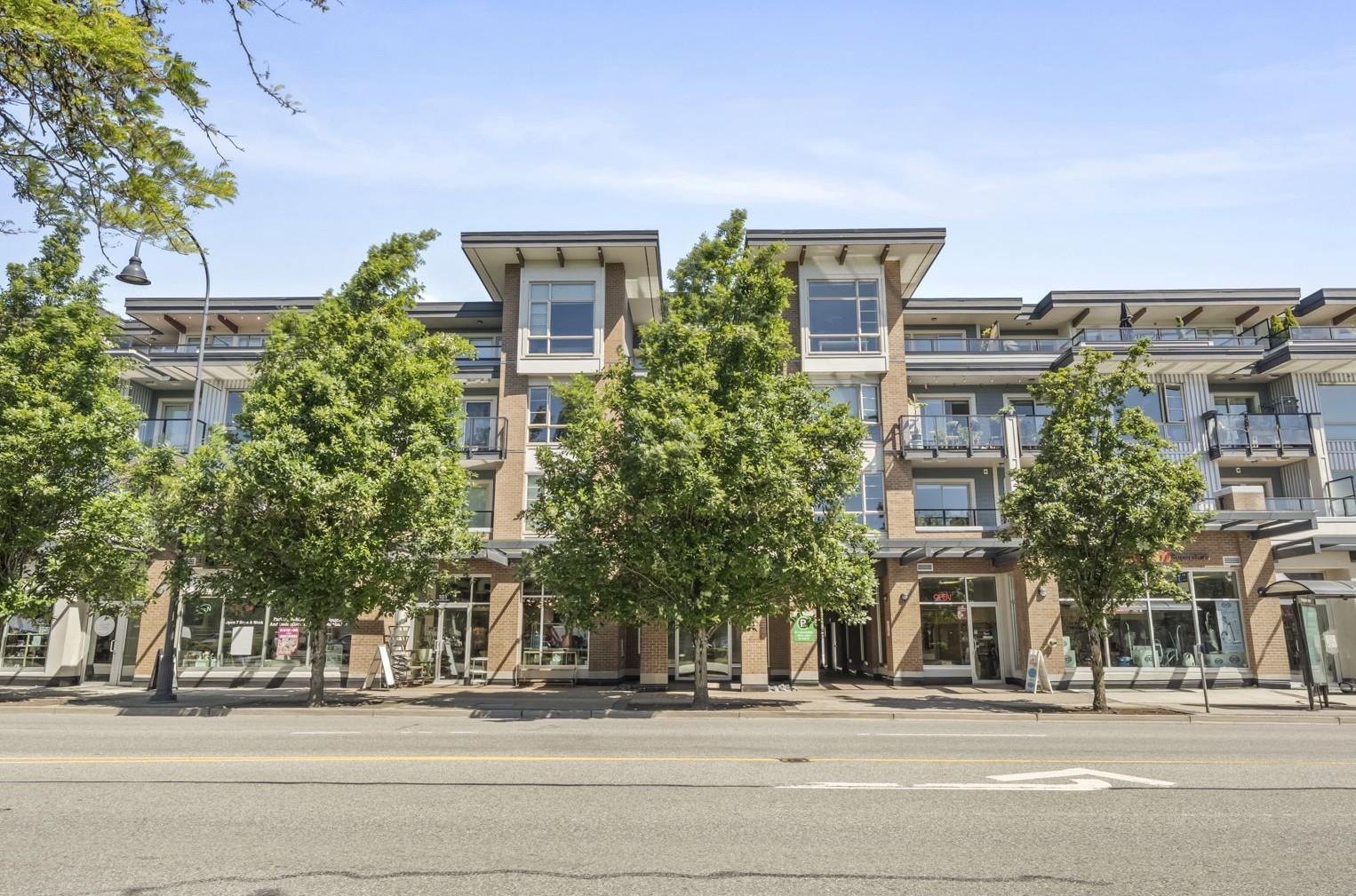 324 1330 Marine Drive - MLS&reg; # R3143080