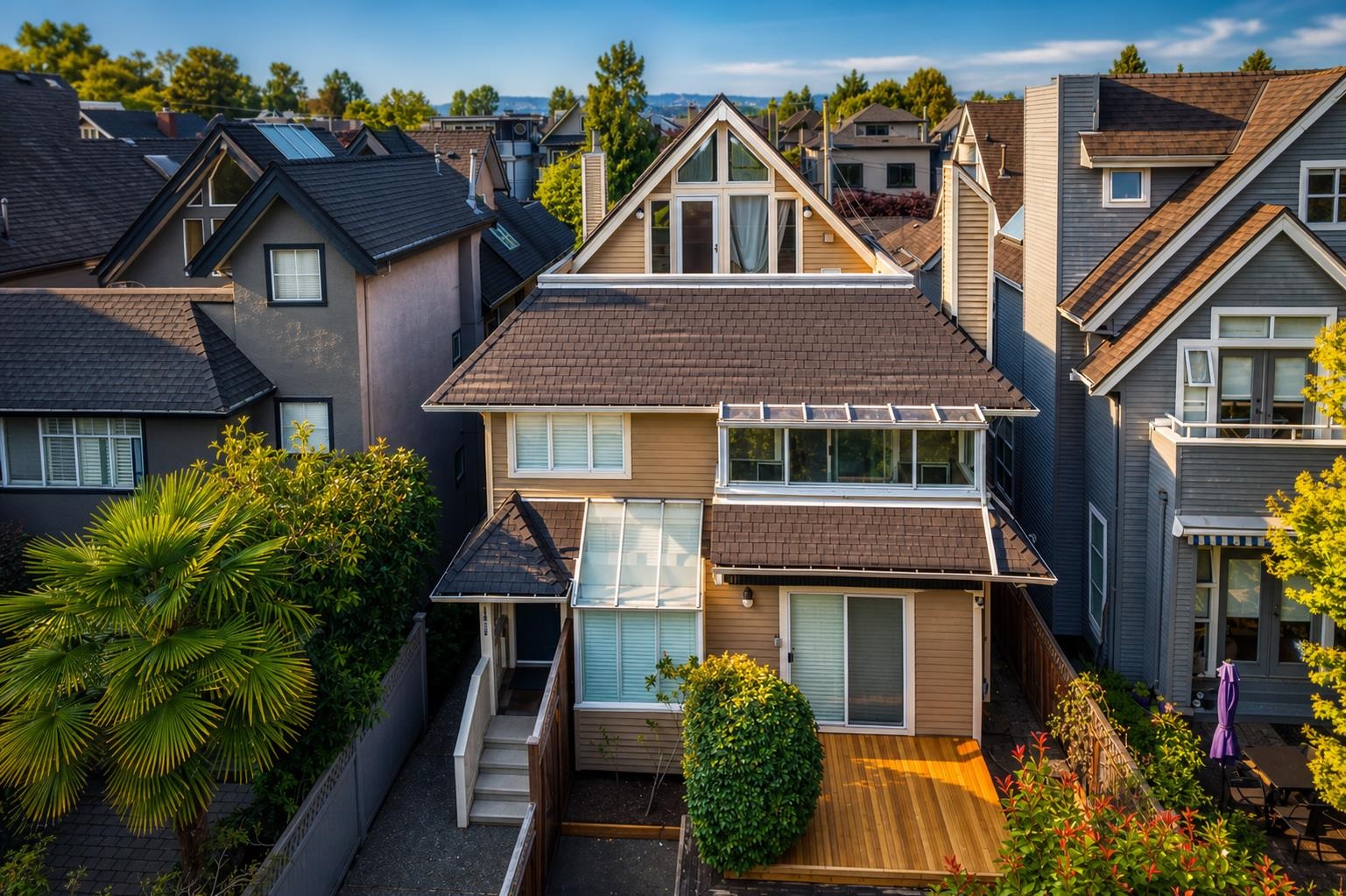  1921 Creelman Avenue - MLS&reg; # R3143426