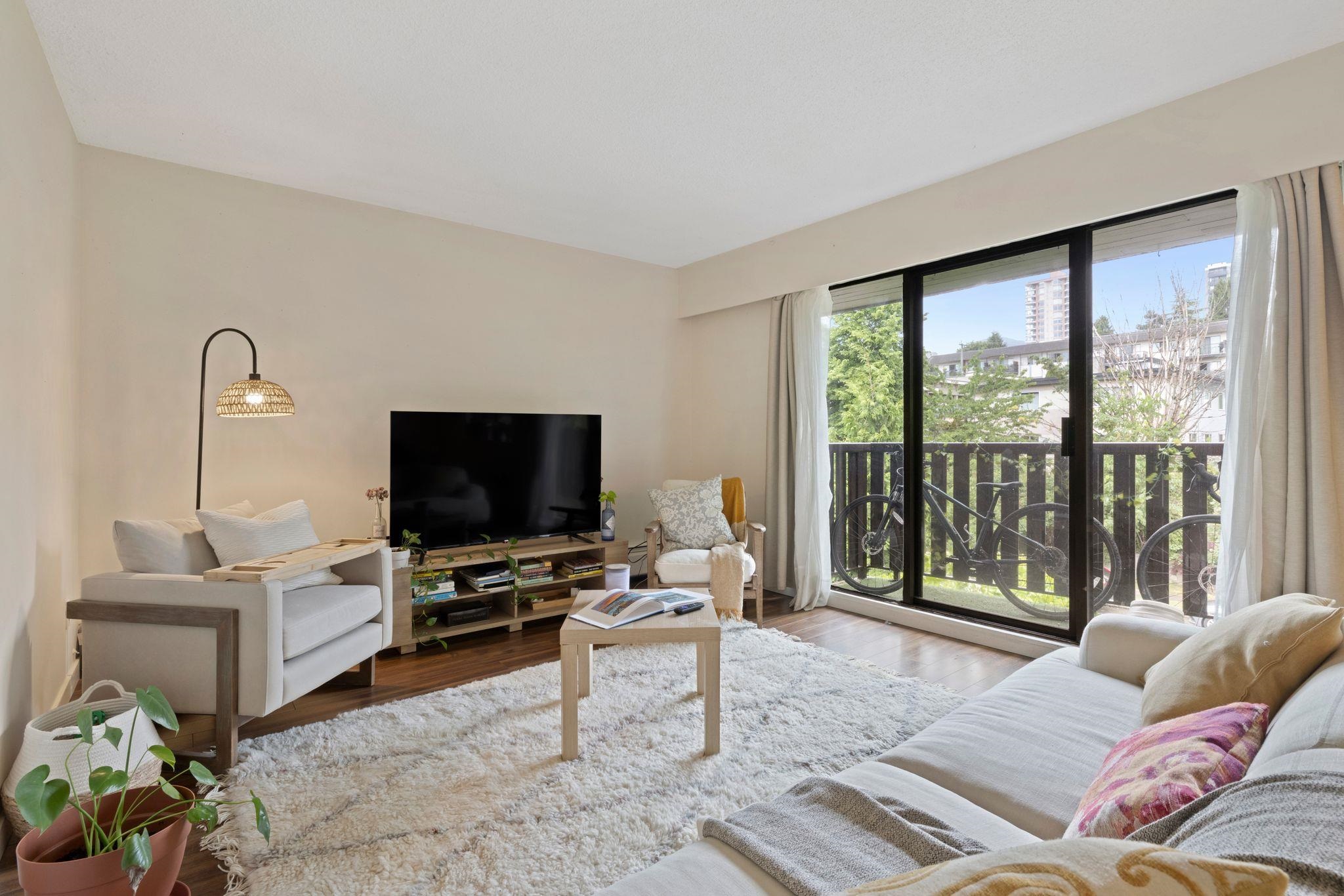 305 175 4th Street - MLS&reg; # R3144208