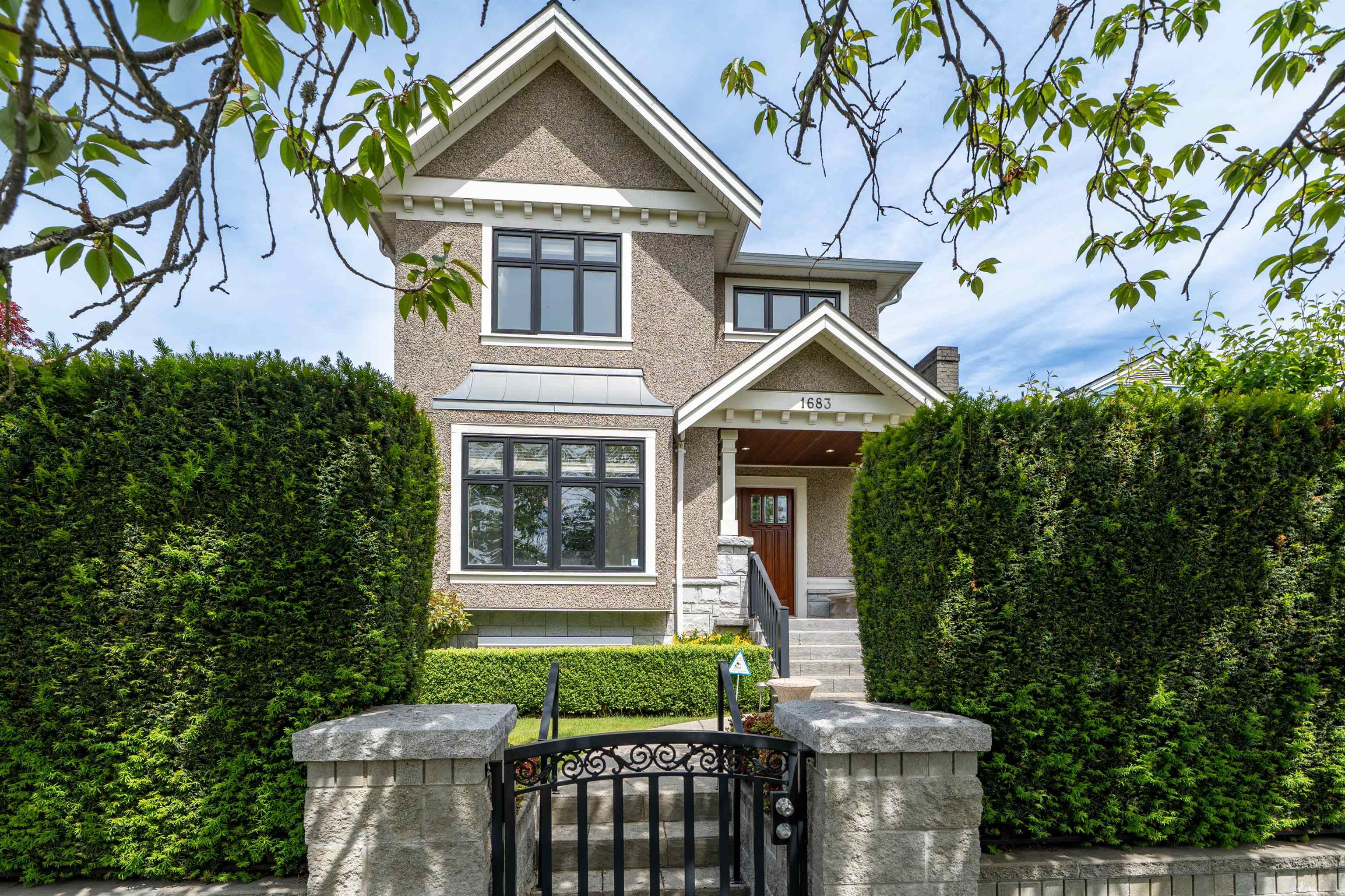  1683 64th Avenue - MLS&reg; # R3144364