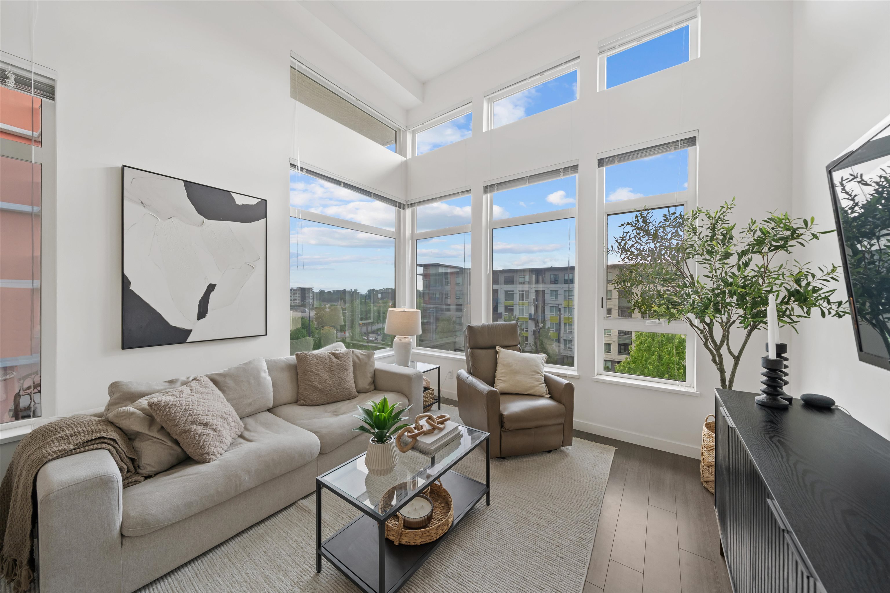 502 3263 Pierview Crescent - MLS&reg; # R3144762