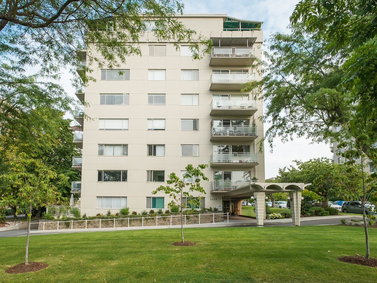 502 2409 43rd Avenue - MLS&reg; # R3144874