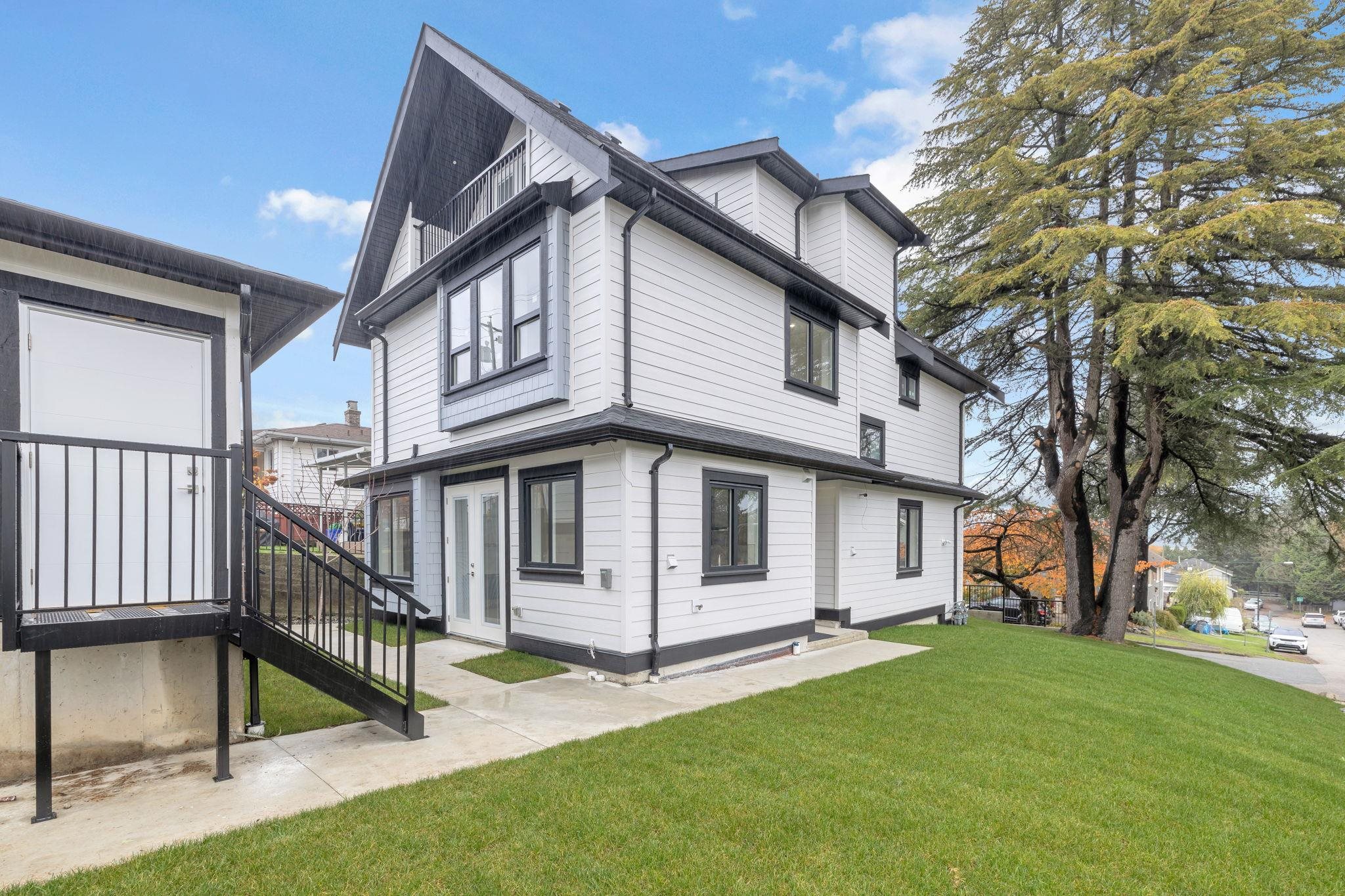  4325 Kamloops Street - MLS&reg; # R3144966