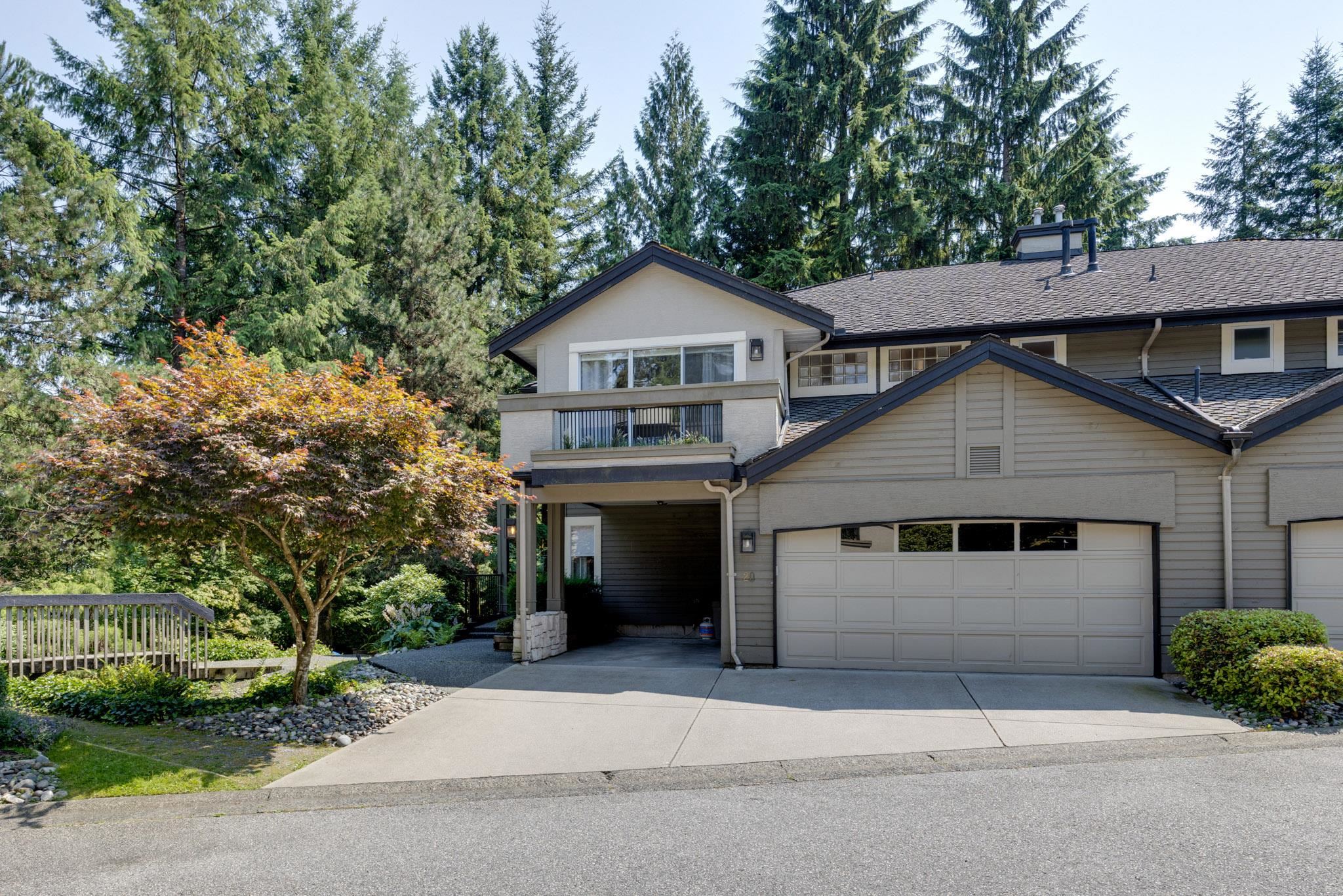 20 1900 Indian River Crescent - MLS&reg; # R3145060