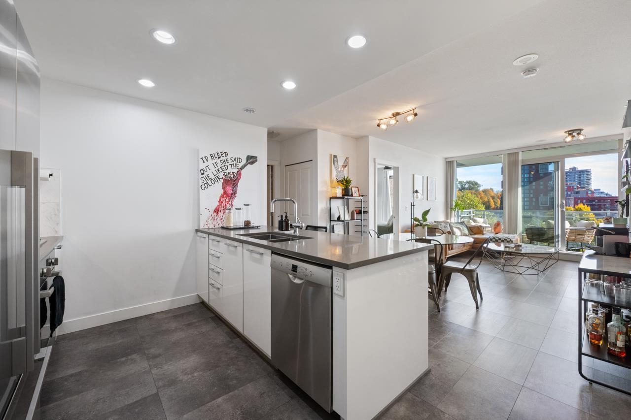 601 3281 Kent Avenue North  - MLS&reg; # R3145478