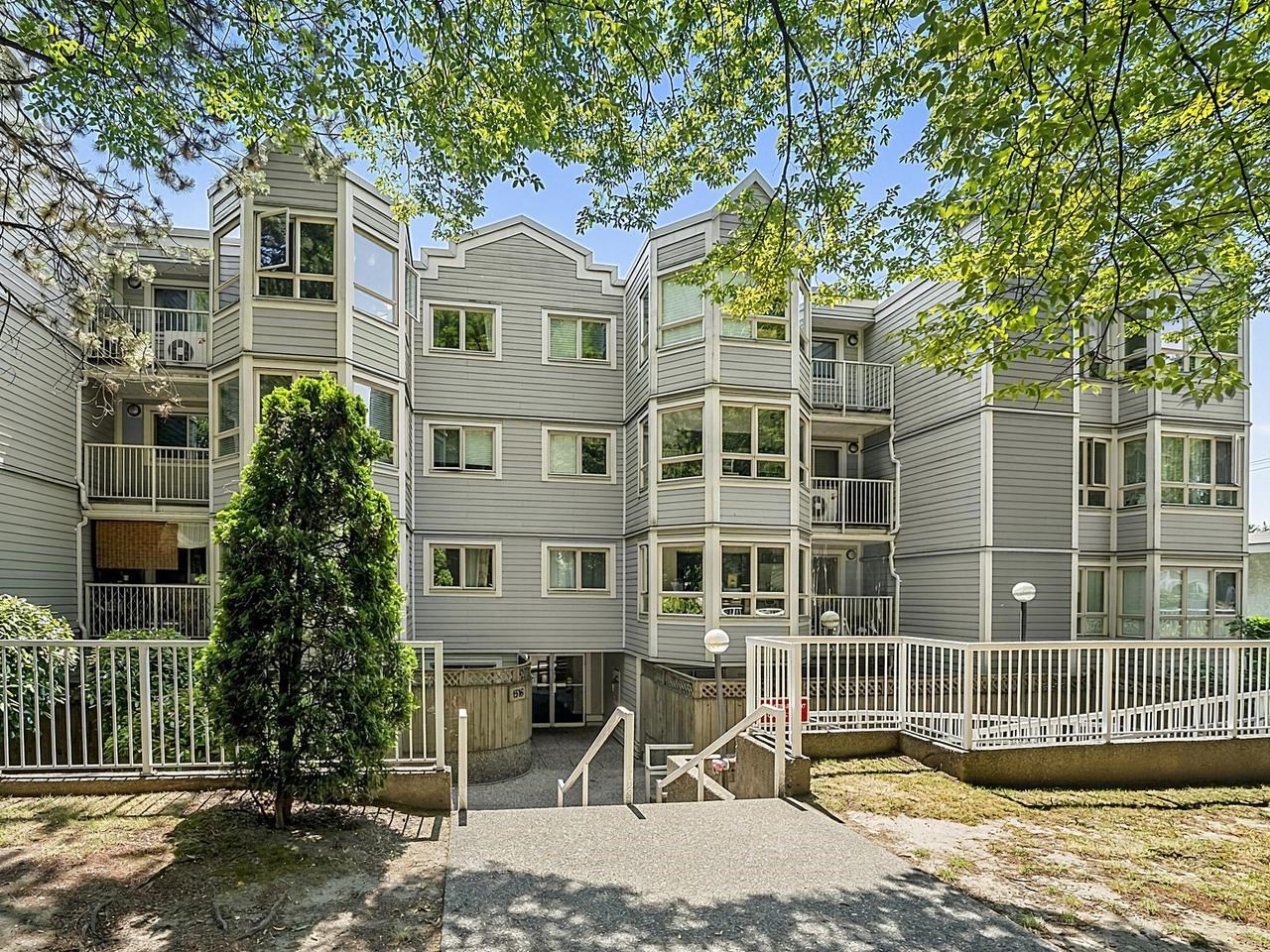 PH6 1516 1st Avenue - MLS&reg; # R3146540