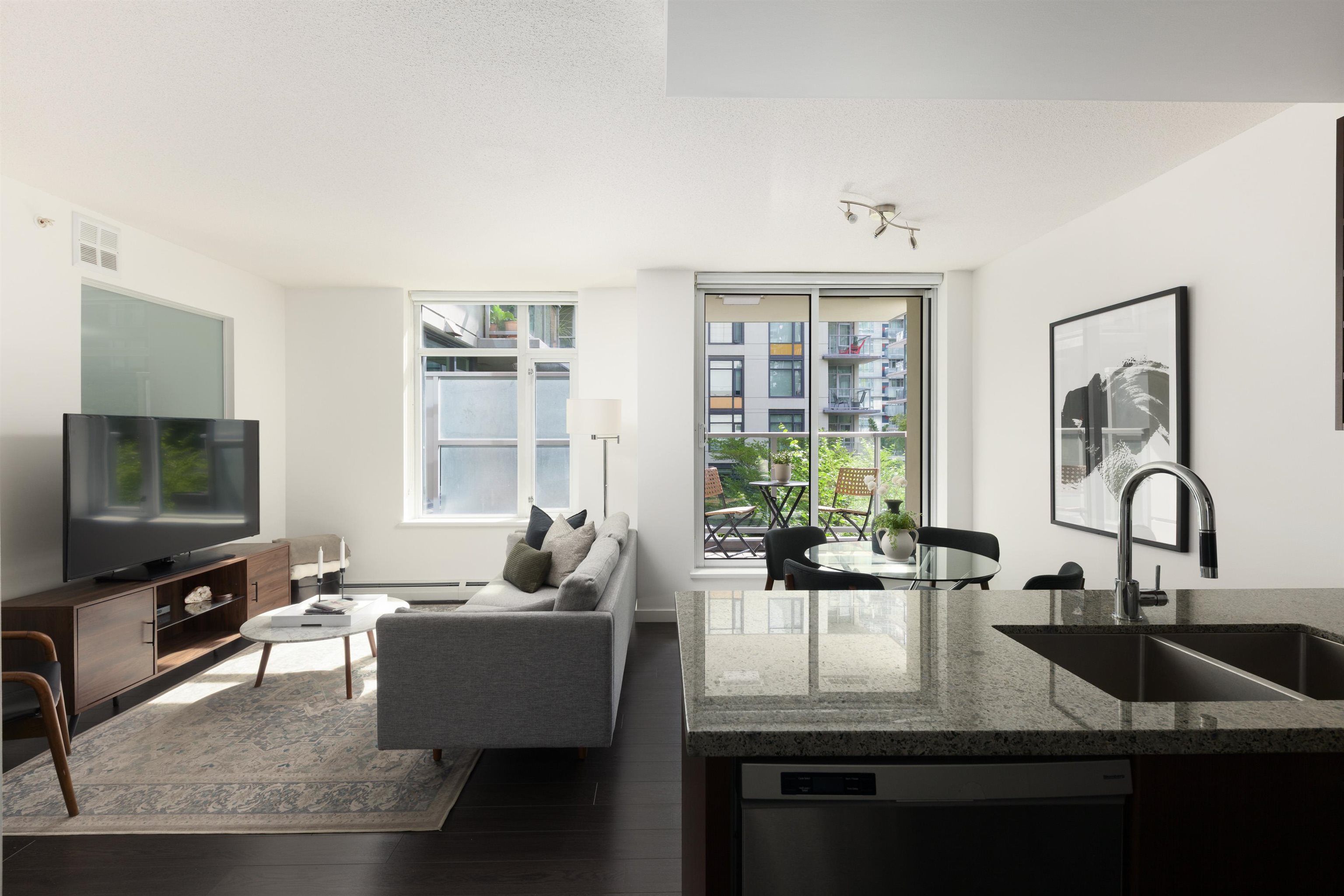 301 138 1st Avenue - MLS&reg; # R3146670