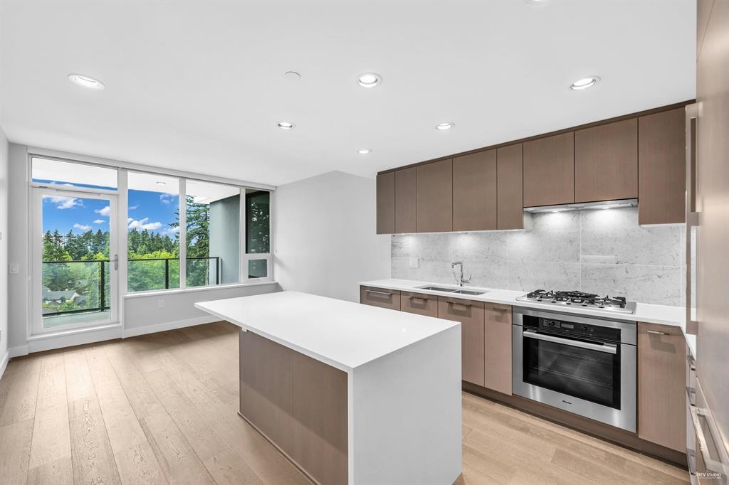 1107 5410 Shortcut Road - MLS&reg; # R3146714