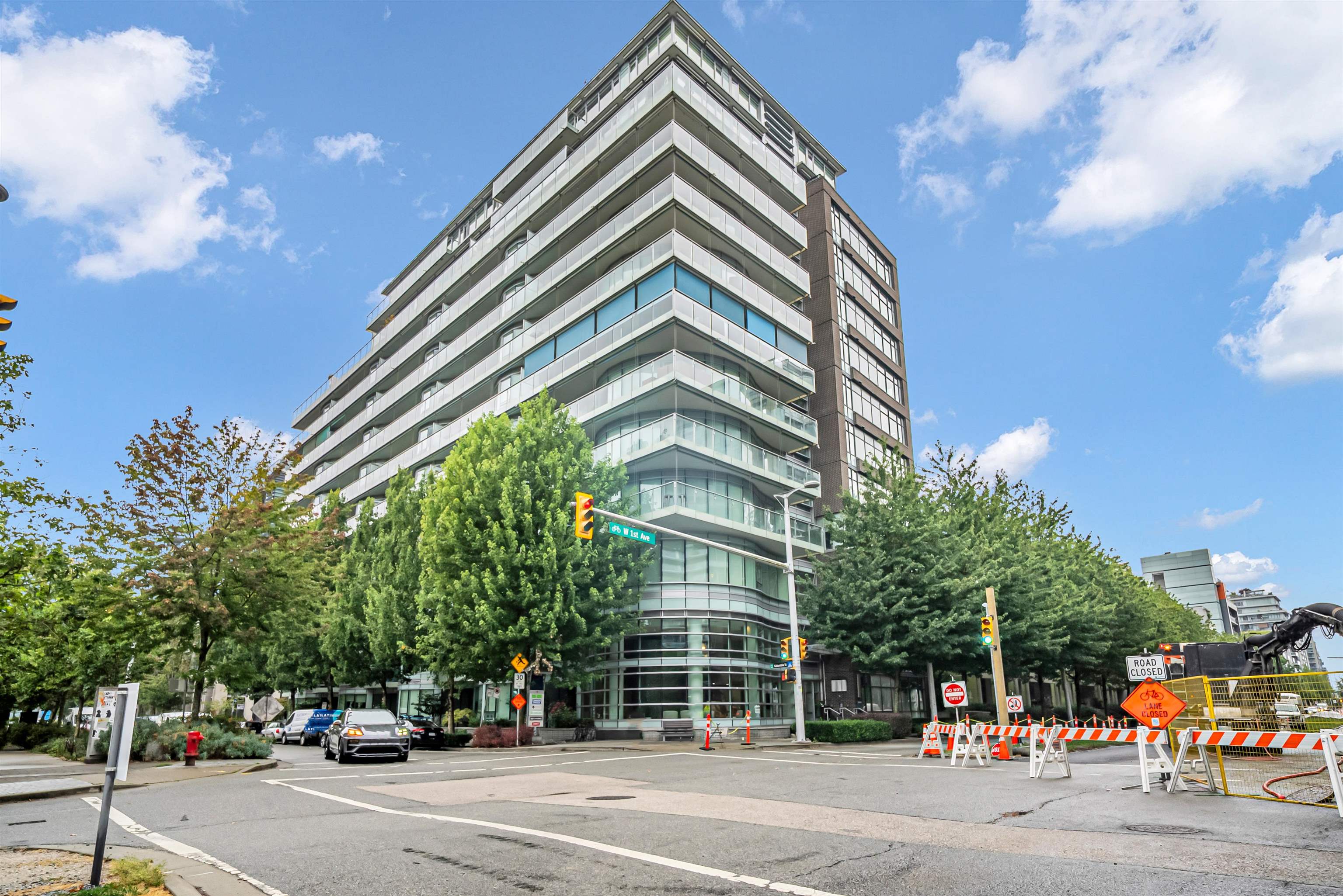 411 181 1st Avenue - MLS&reg; # R3147861