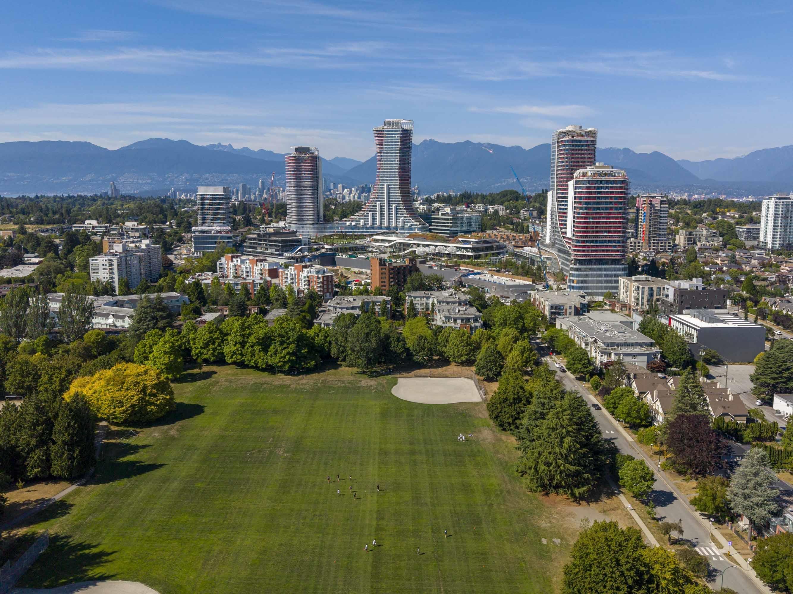 412 618 45th Avenue - MLS&reg; # R3148020
