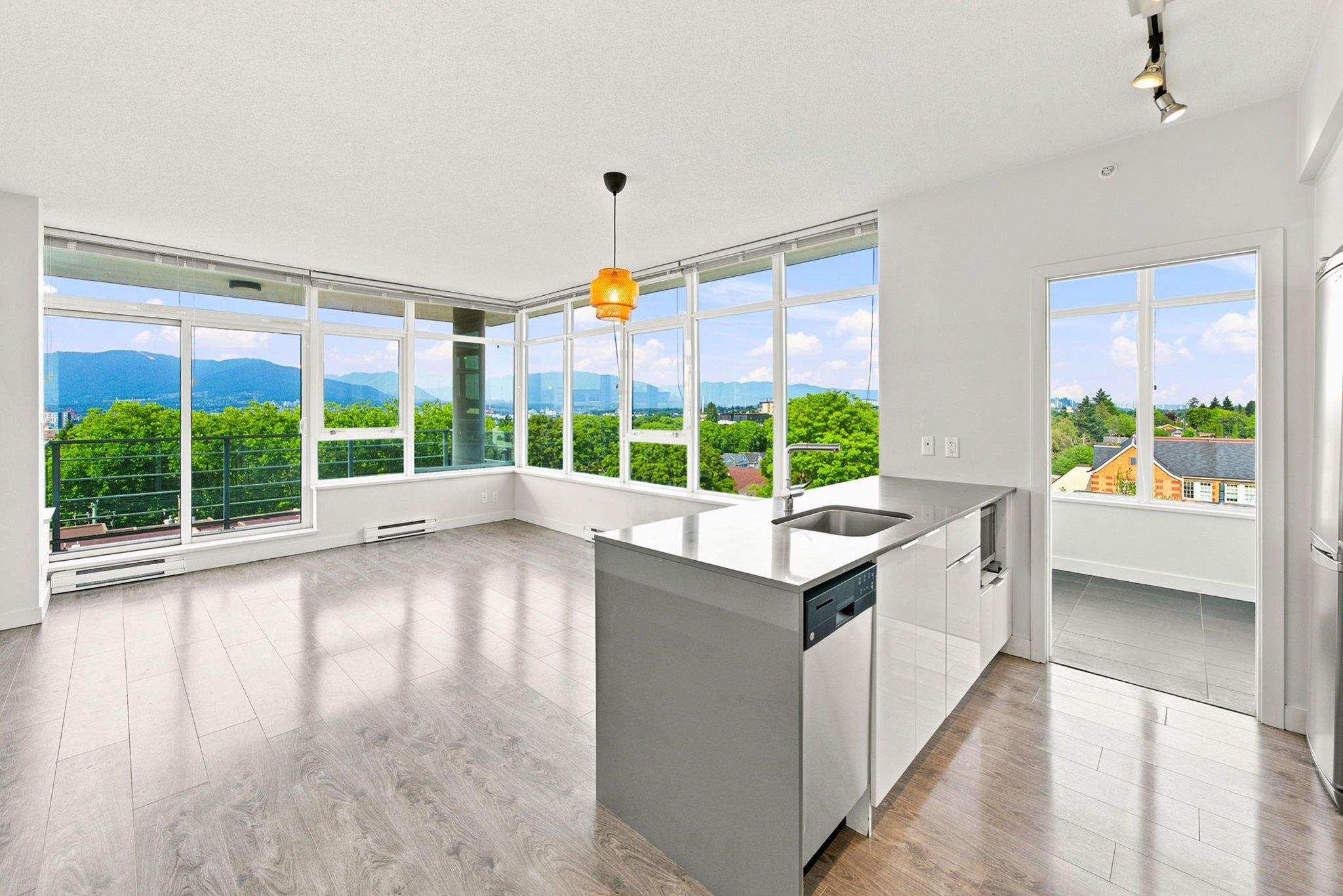 709 2788 Prince Edward Street - MLS&reg; # R3148826