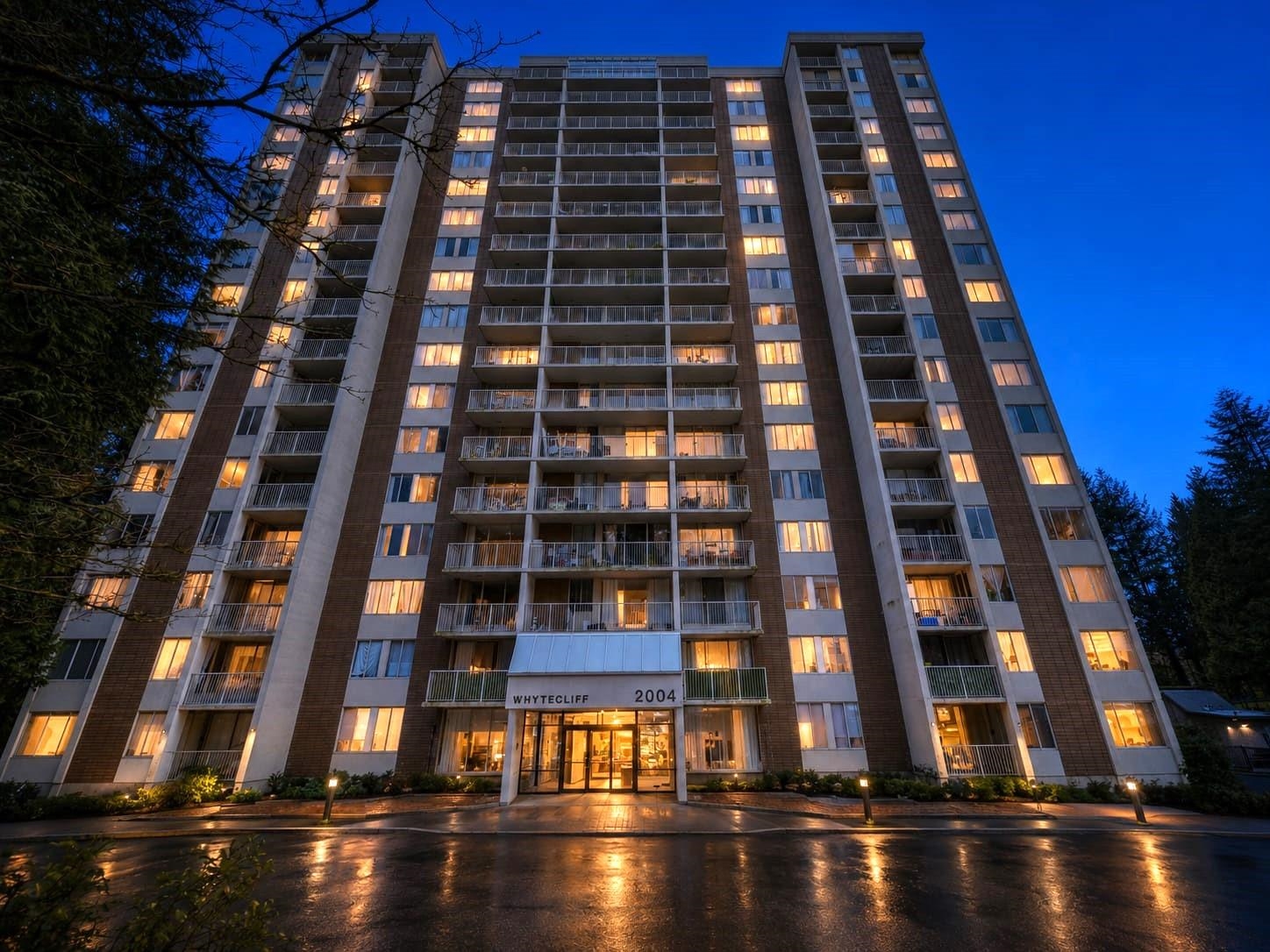 1205 2004 Fullerton Avenue - MLS&reg; # R3149493