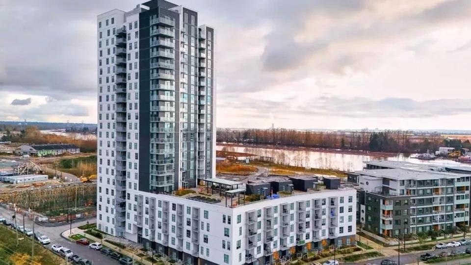 907 3430 Kent Avenue South  - MLS&reg; # R3149936